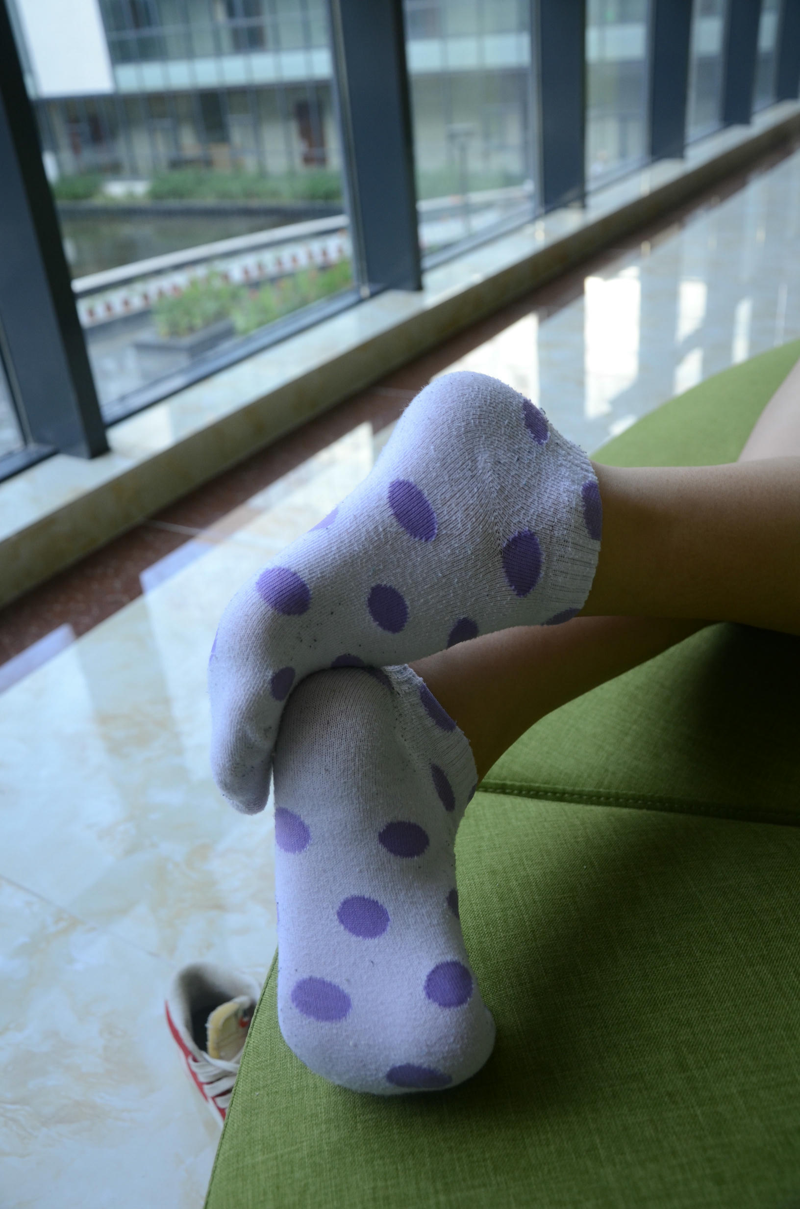 [战前女神] 恋足美腿棉袜女神级摄影套图 115 [127P+218M]_第6集