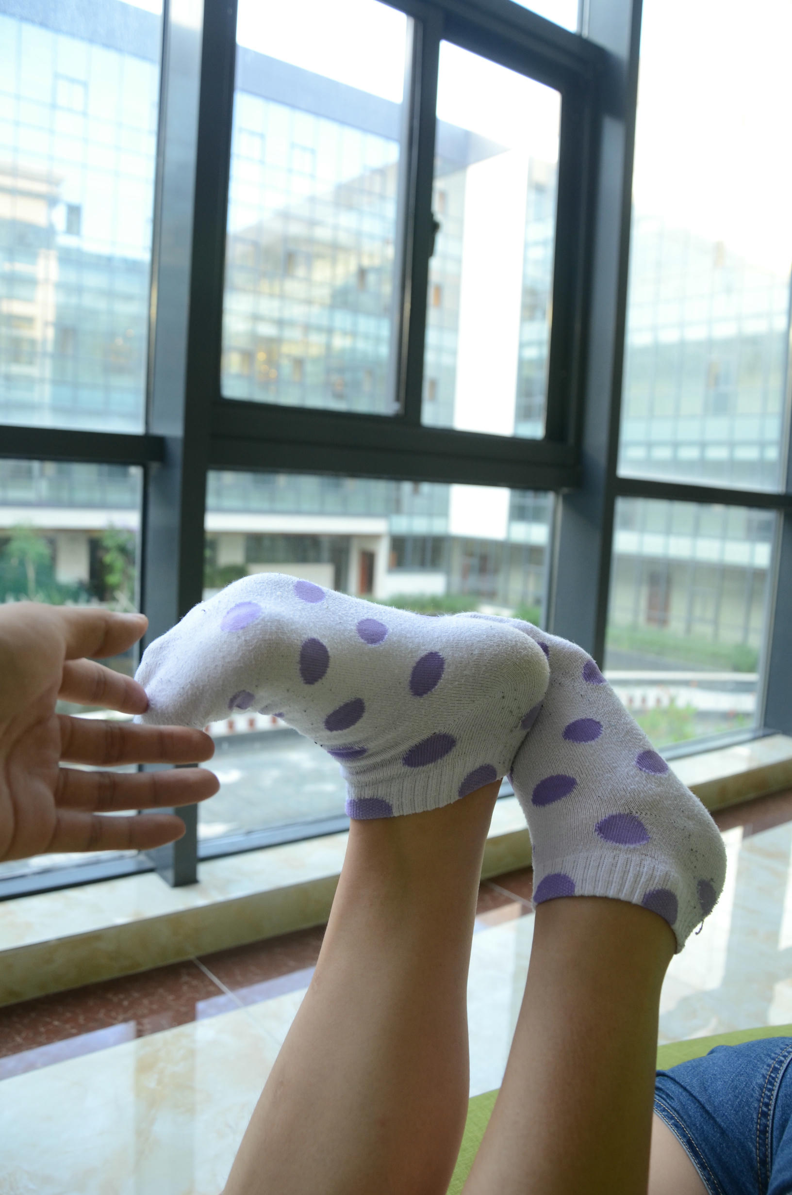 [战前女神] 恋足美腿棉袜女神级摄影套图 115 [127P+218M]_第6集