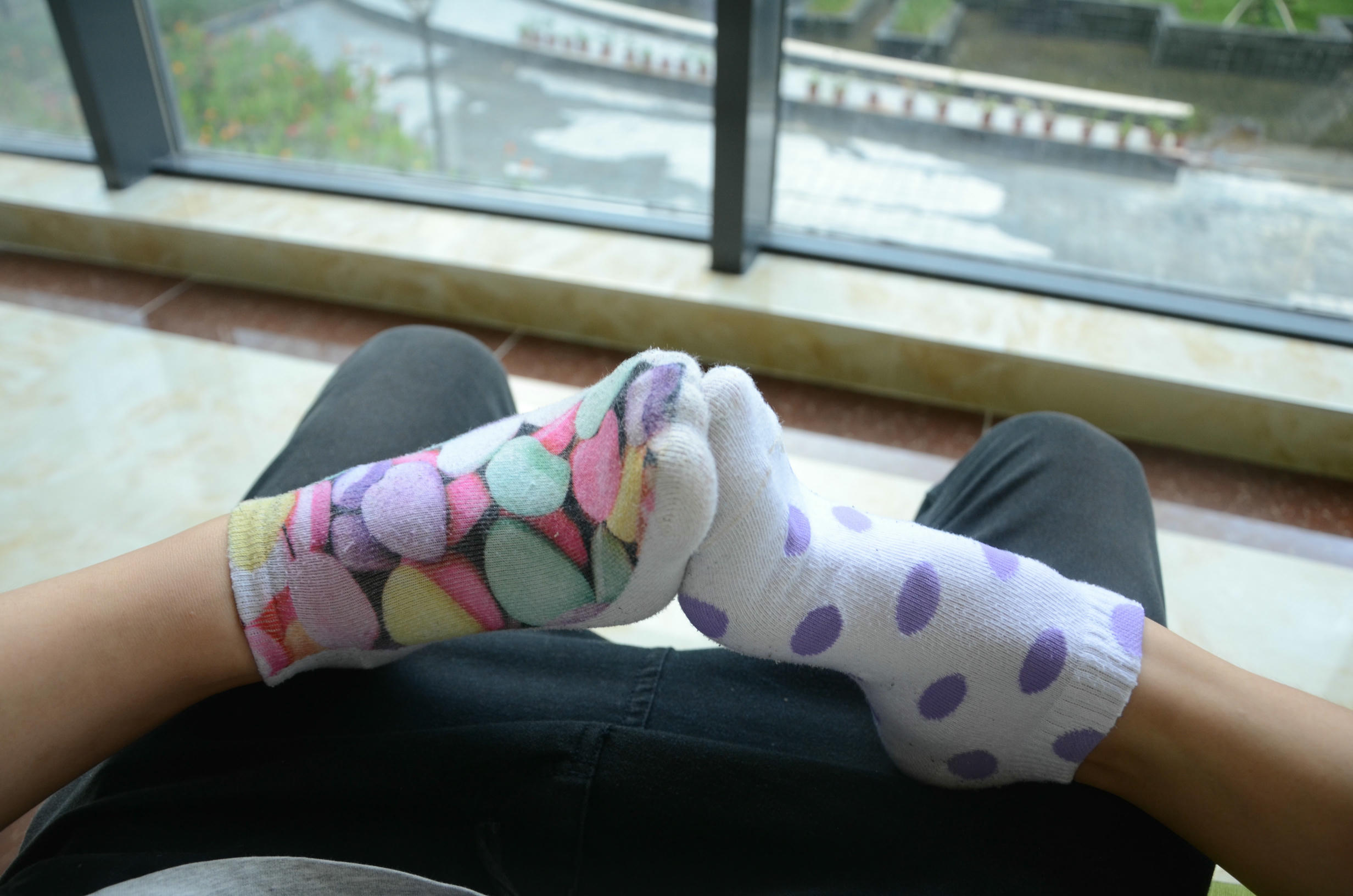 [战前女神] 恋足美腿棉袜女神级摄影套图 115 [127P+218M]_第6集