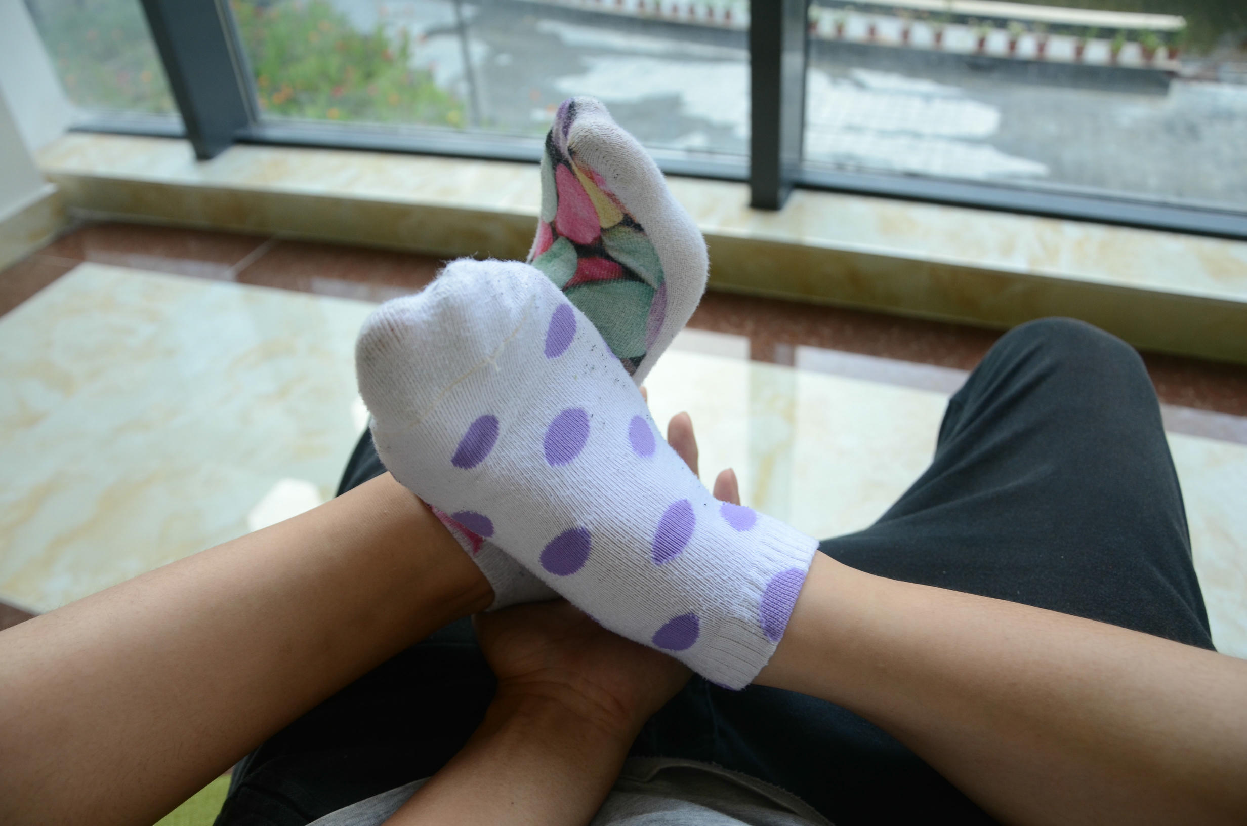 [战前女神] 恋足美腿棉袜女神级摄影套图 115 [127P+218M]_第6集