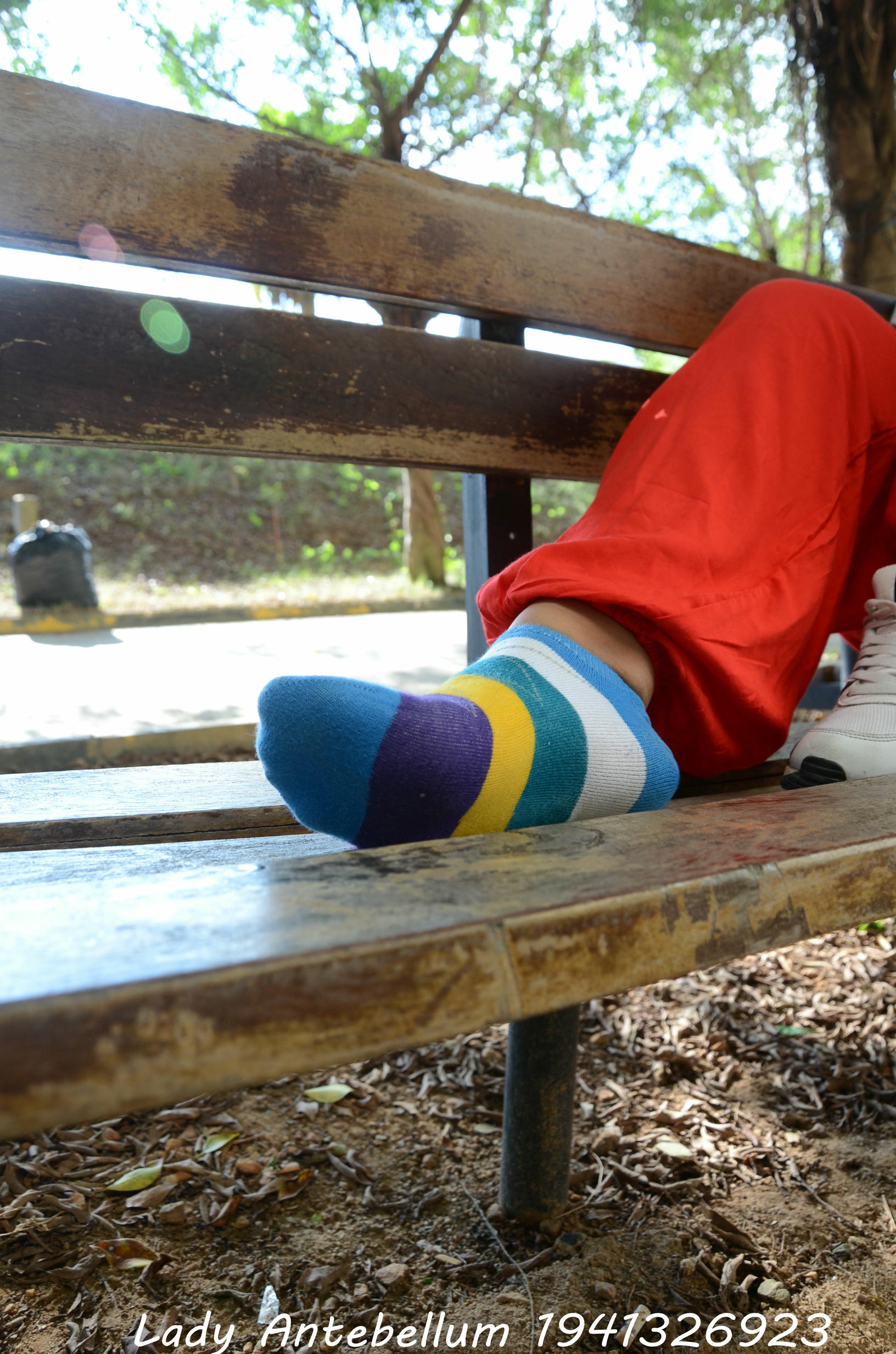 [战前女神] 恋足美腿棉袜女神级摄影套图 117 [92P+190M]_第2集