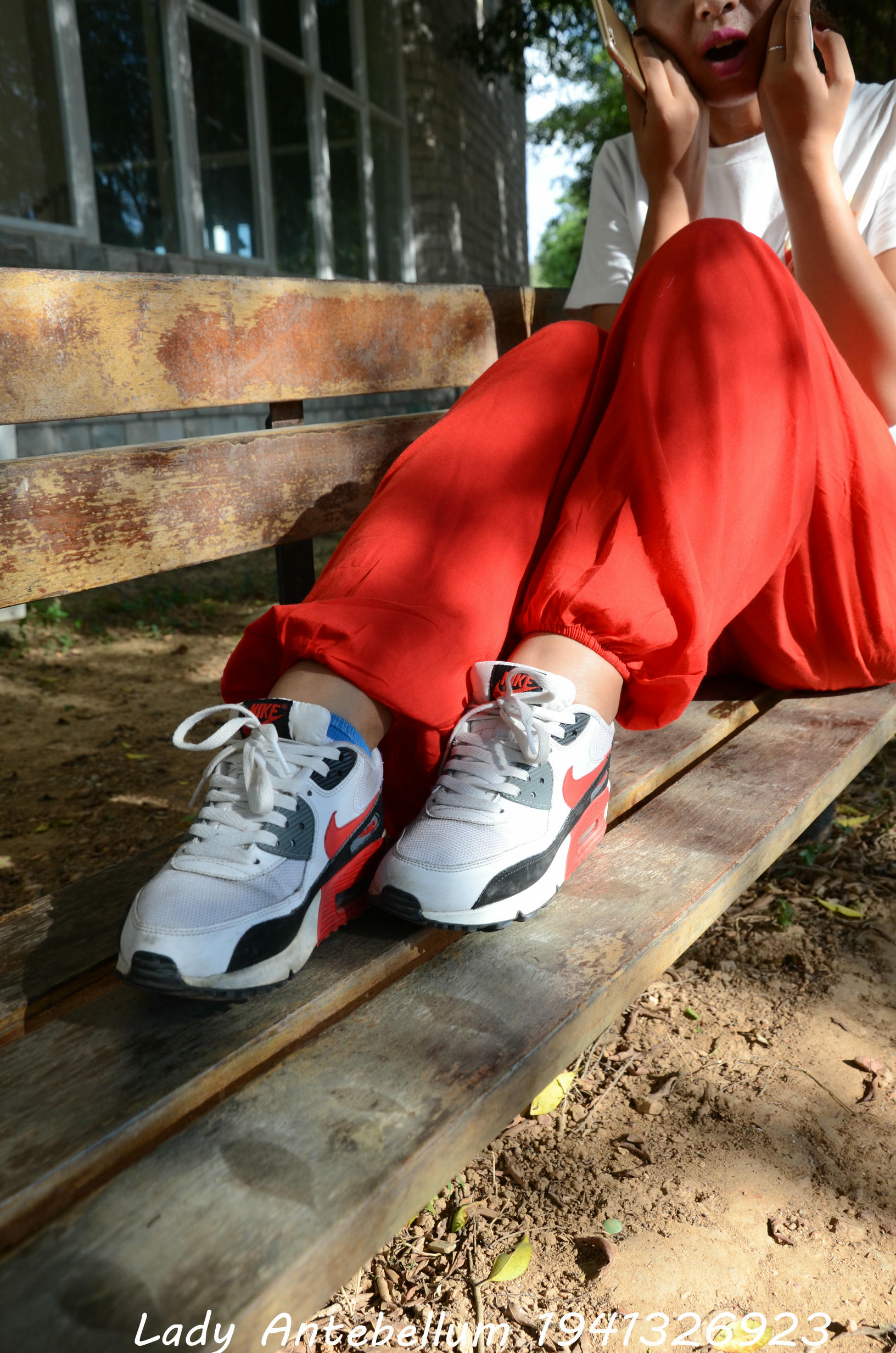 [战前女神] 恋足美腿棉袜女神级摄影套图 117 [92P+190M]_第1集