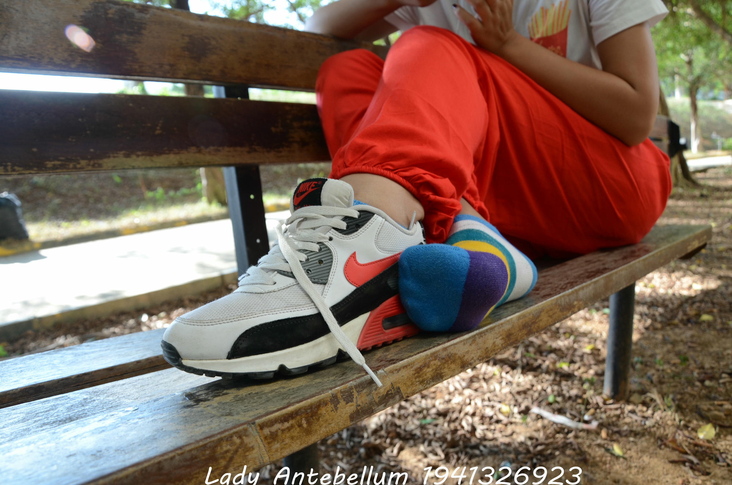 [战前女神] 恋足美腿棉袜女神级摄影套图 117 [92P+190M]_第2集