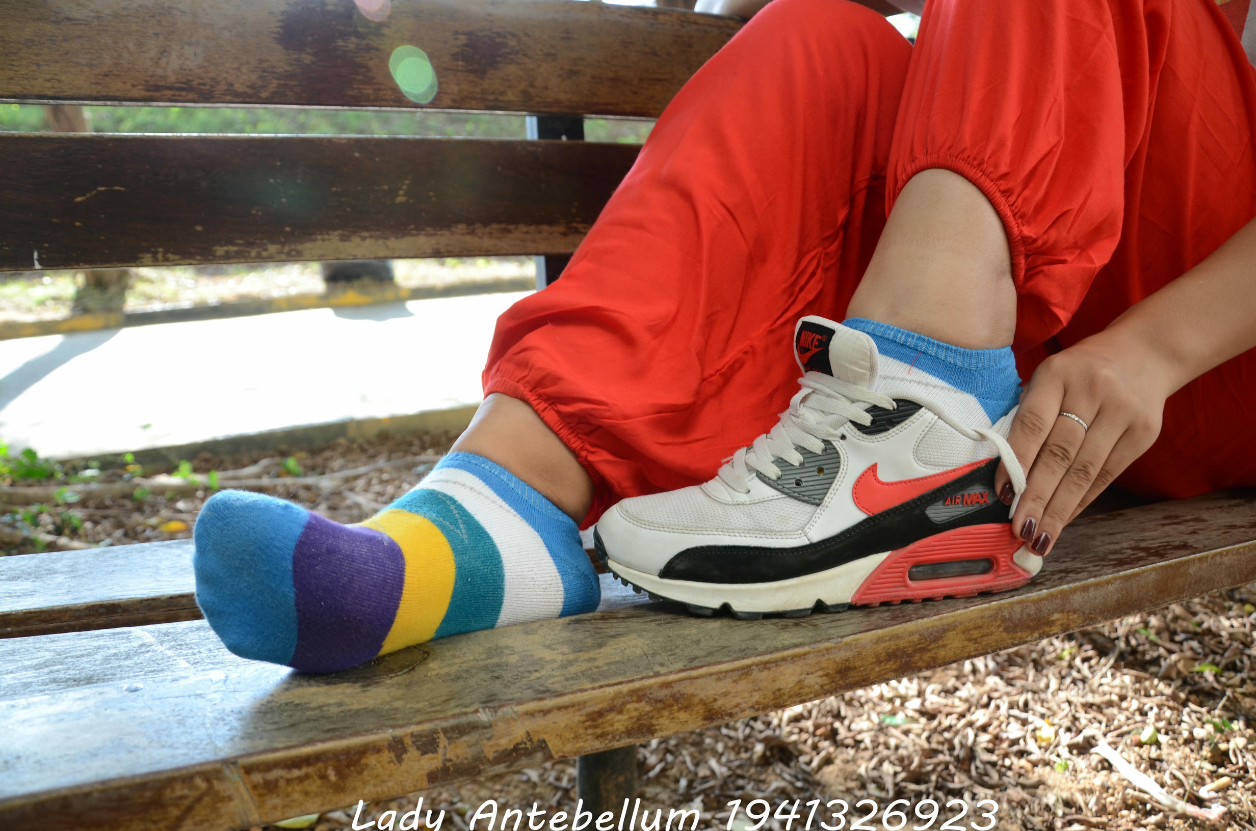 [战前女神] 恋足美腿棉袜女神级摄影套图 117 [92P+190M]_第3集