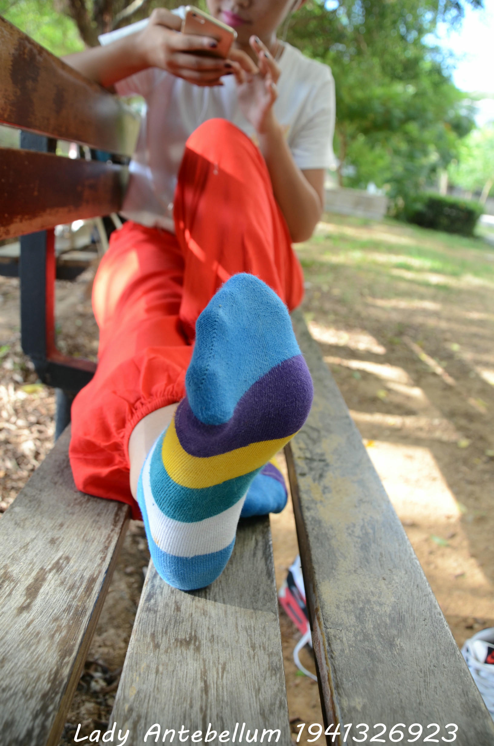 [战前女神] 恋足美腿棉袜女神级摄影套图 117 [92P+190M]_第4集