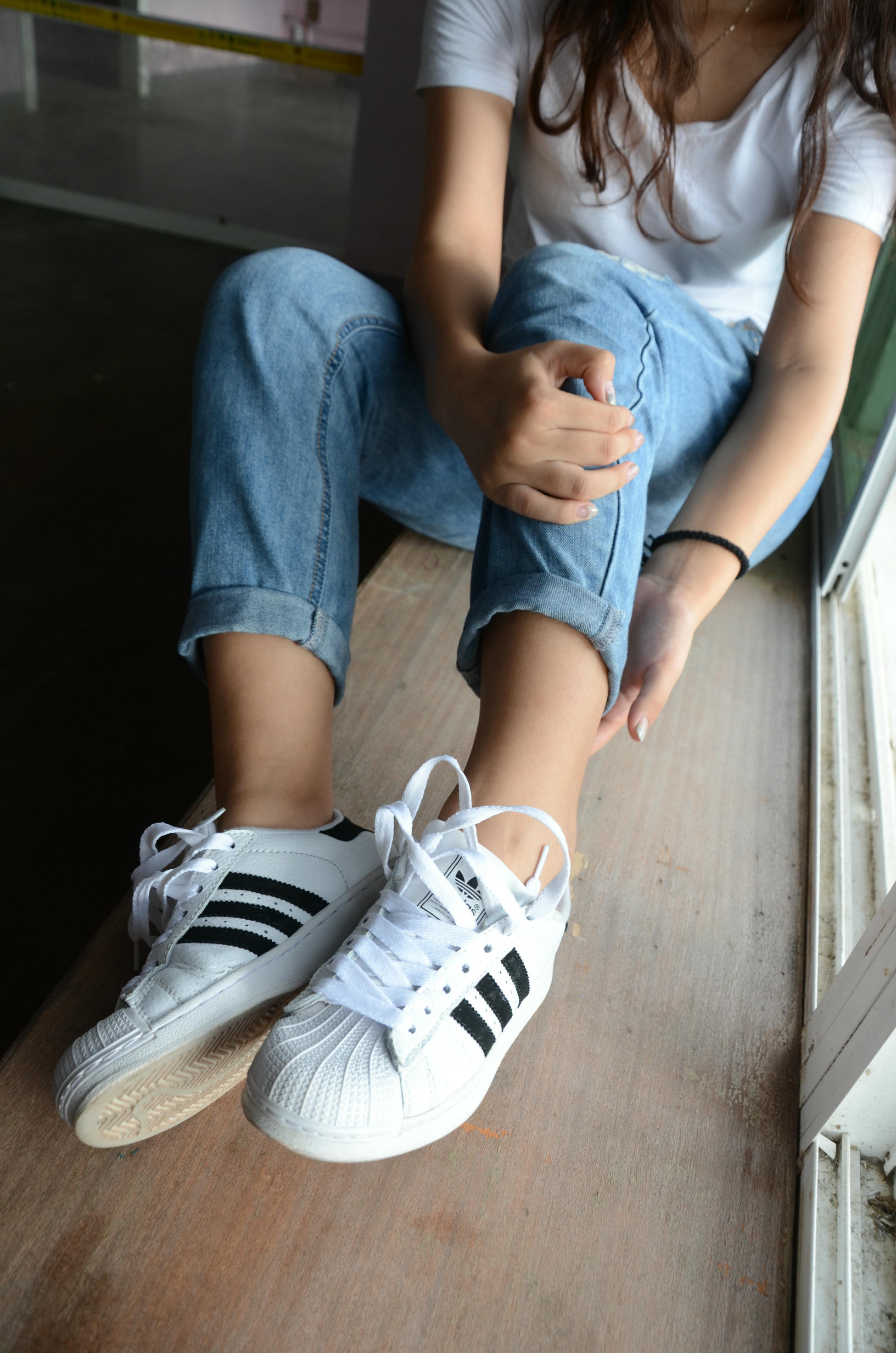 [战前女神] 恋足美腿棉袜女神级摄影套图 123 [102P+190M]_第1集