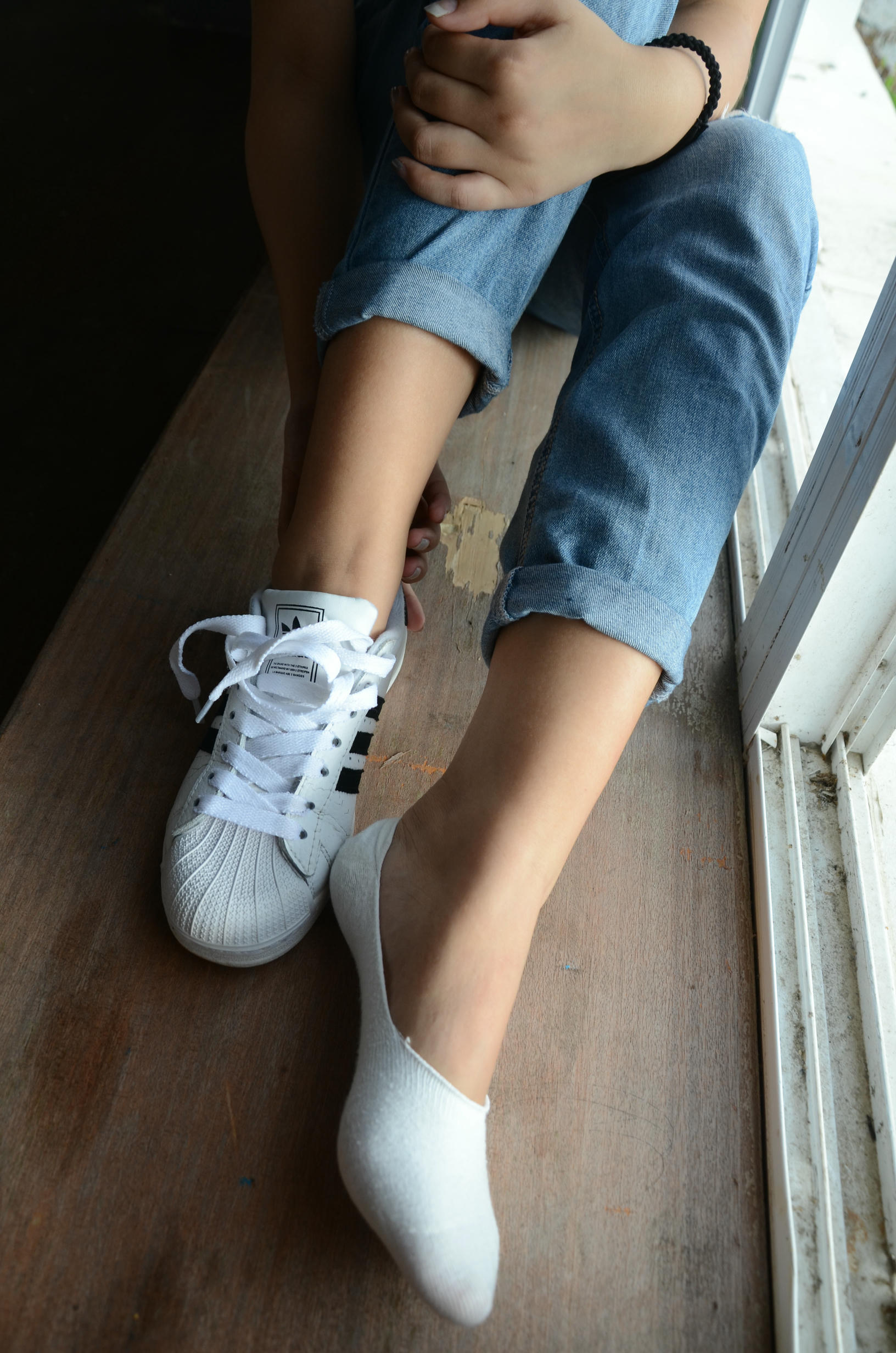 [战前女神] 恋足美腿棉袜女神级摄影套图 123 [102P+190M]_第2集