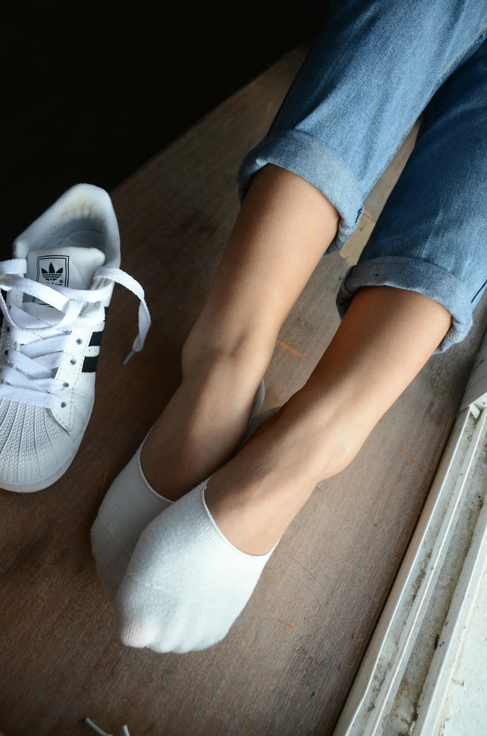 [战前女神] 恋足美腿棉袜女神级摄影套图 123 [102P+190M]_第2集