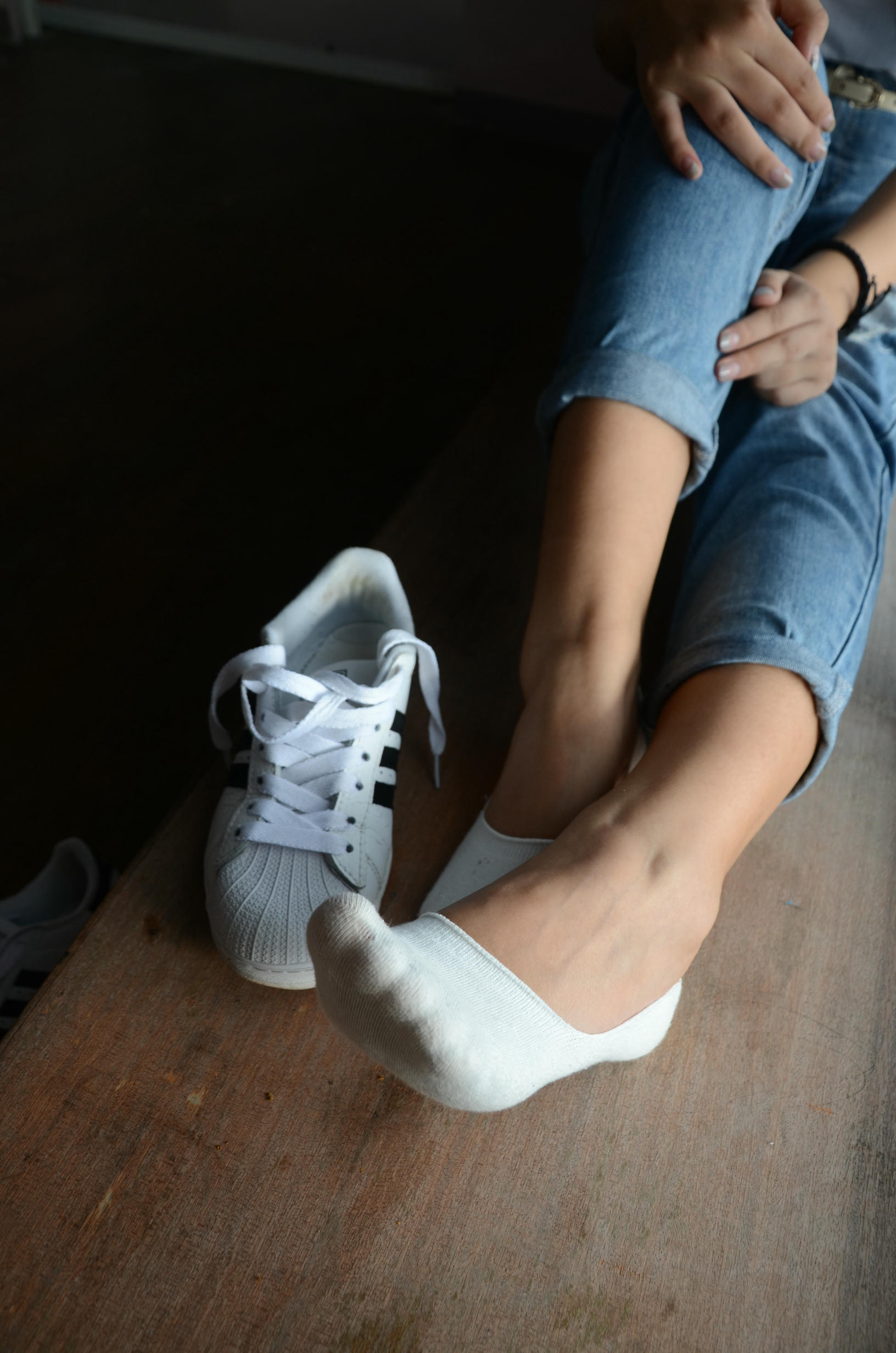 [战前女神] 恋足美腿棉袜女神级摄影套图 123 [102P+190M]_第4集