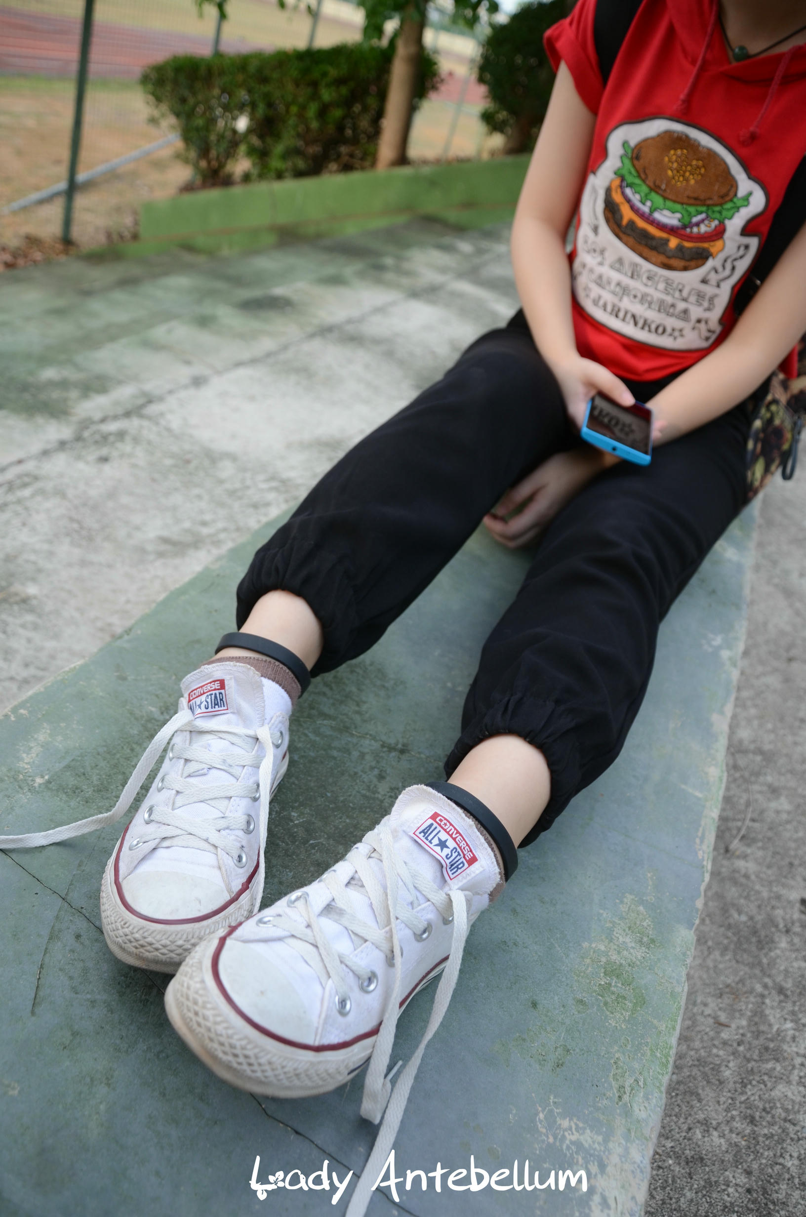 [战前女神] 恋足美腿棉袜女神级摄影套图 125 [89P+187M]_第1集