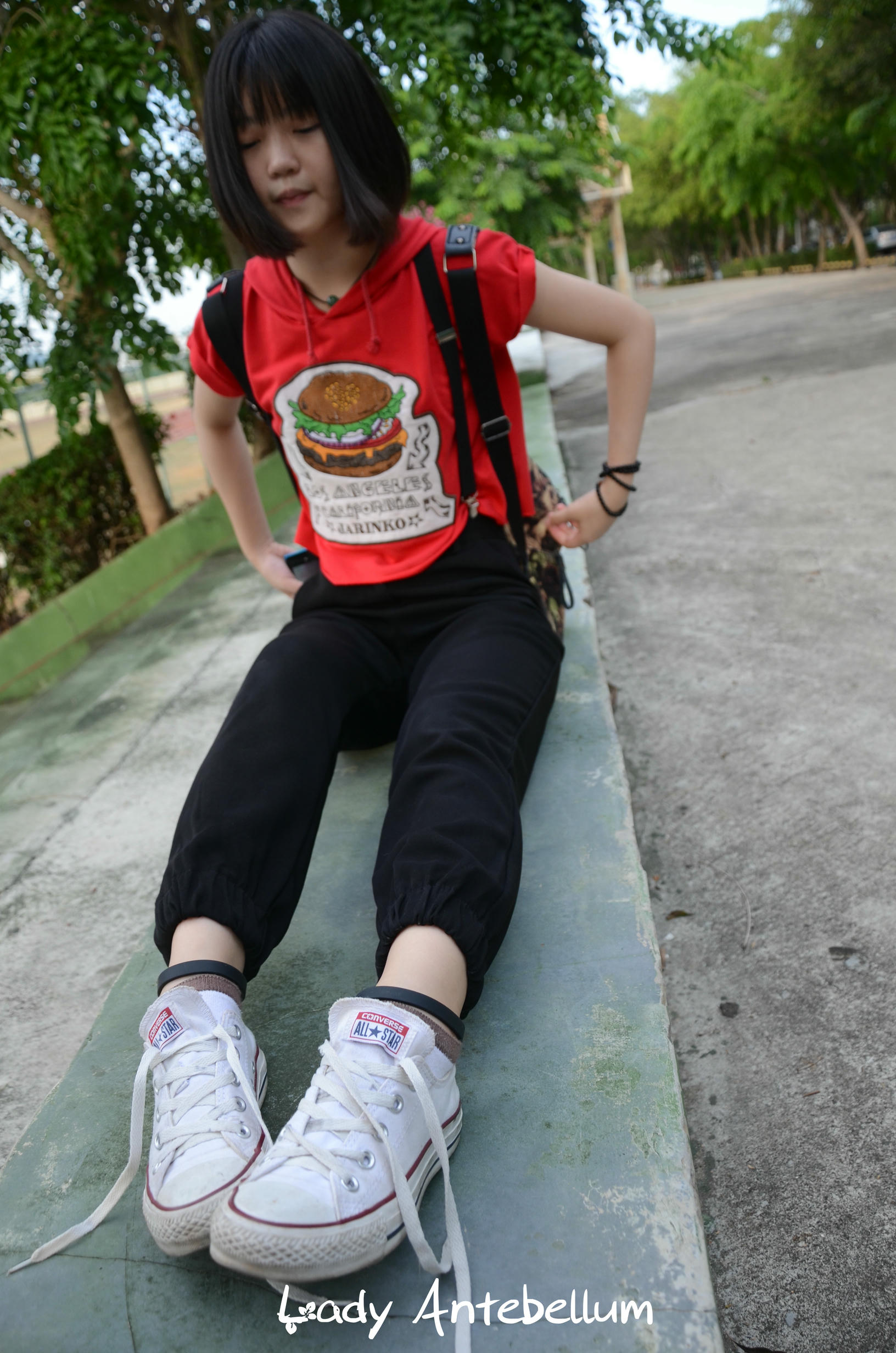 [战前女神] 恋足美腿棉袜女神级摄影套图 125 [89P+187M]_第1集