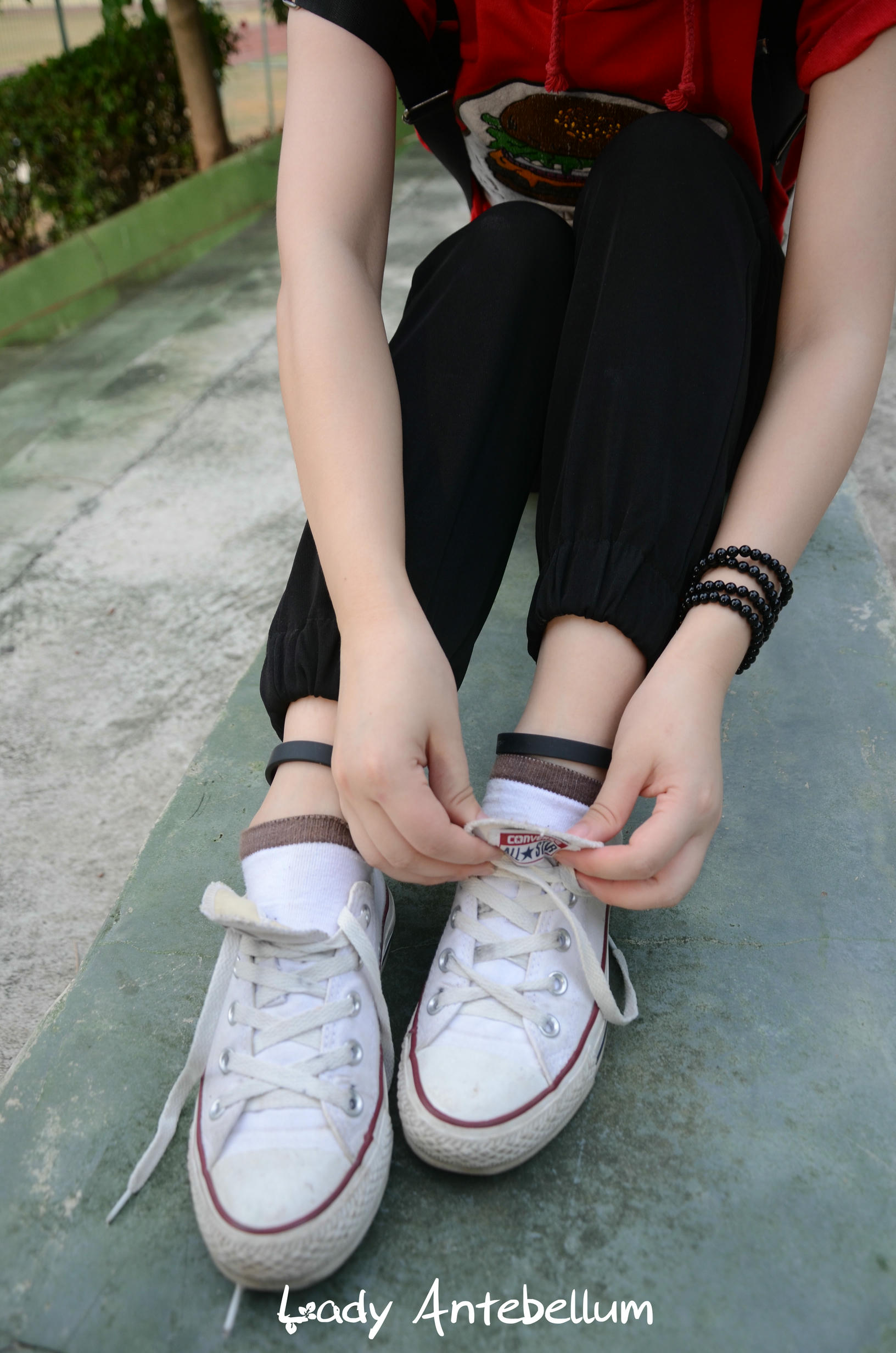 [战前女神] 恋足美腿棉袜女神级摄影套图 125 [89P+187M]_第1集