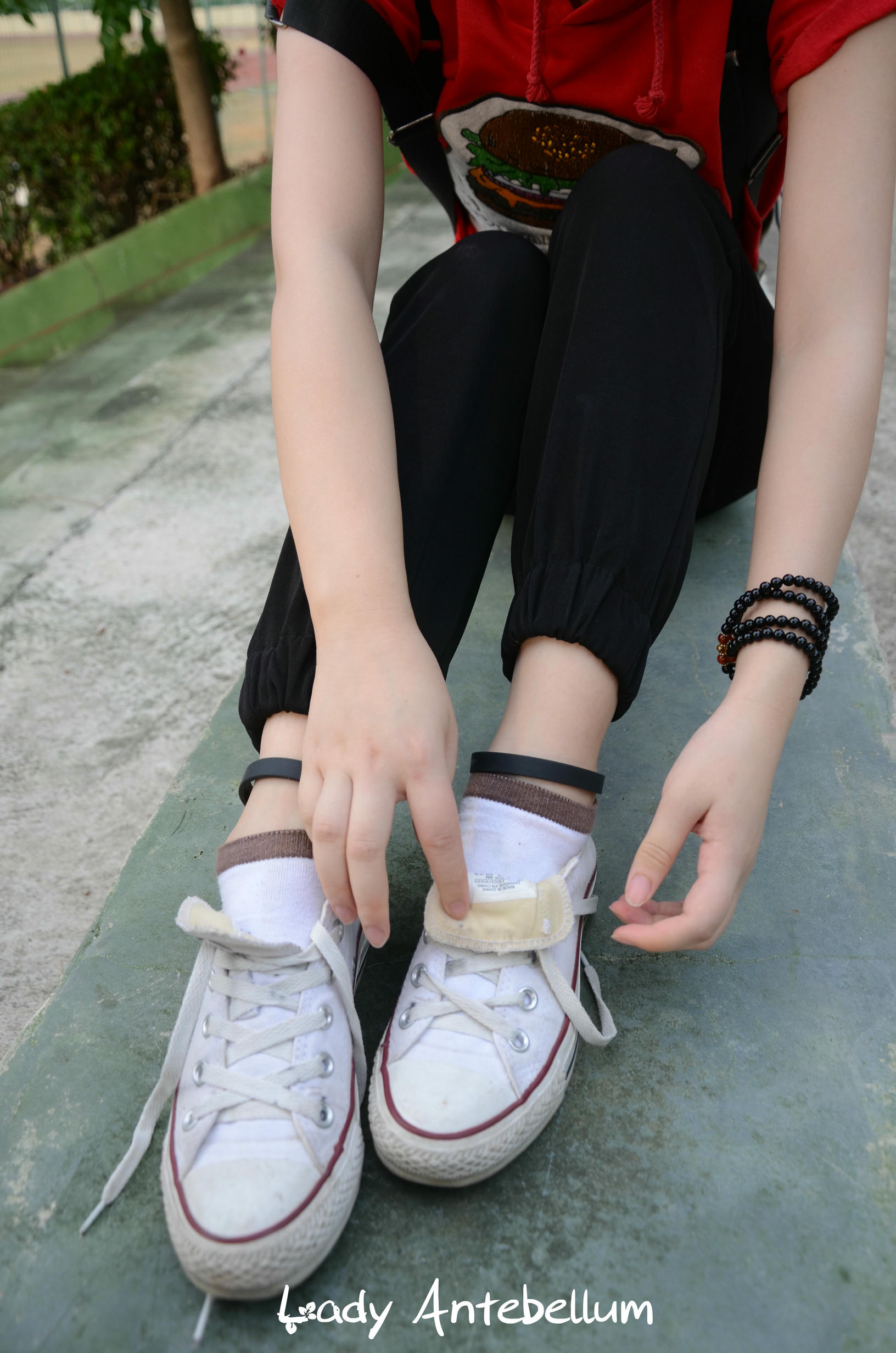 [战前女神] 恋足美腿棉袜女神级摄影套图 125 [89P+187M]_第2集