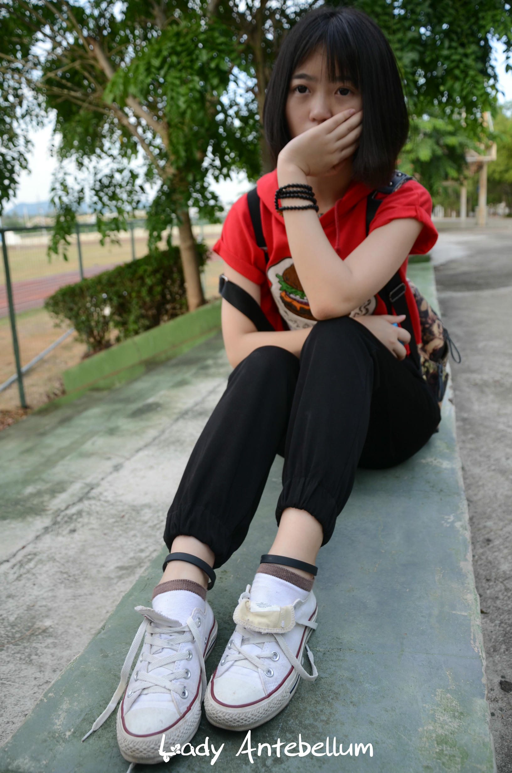 [战前女神] 恋足美腿棉袜女神级摄影套图 125 [89P+187M]_第2集