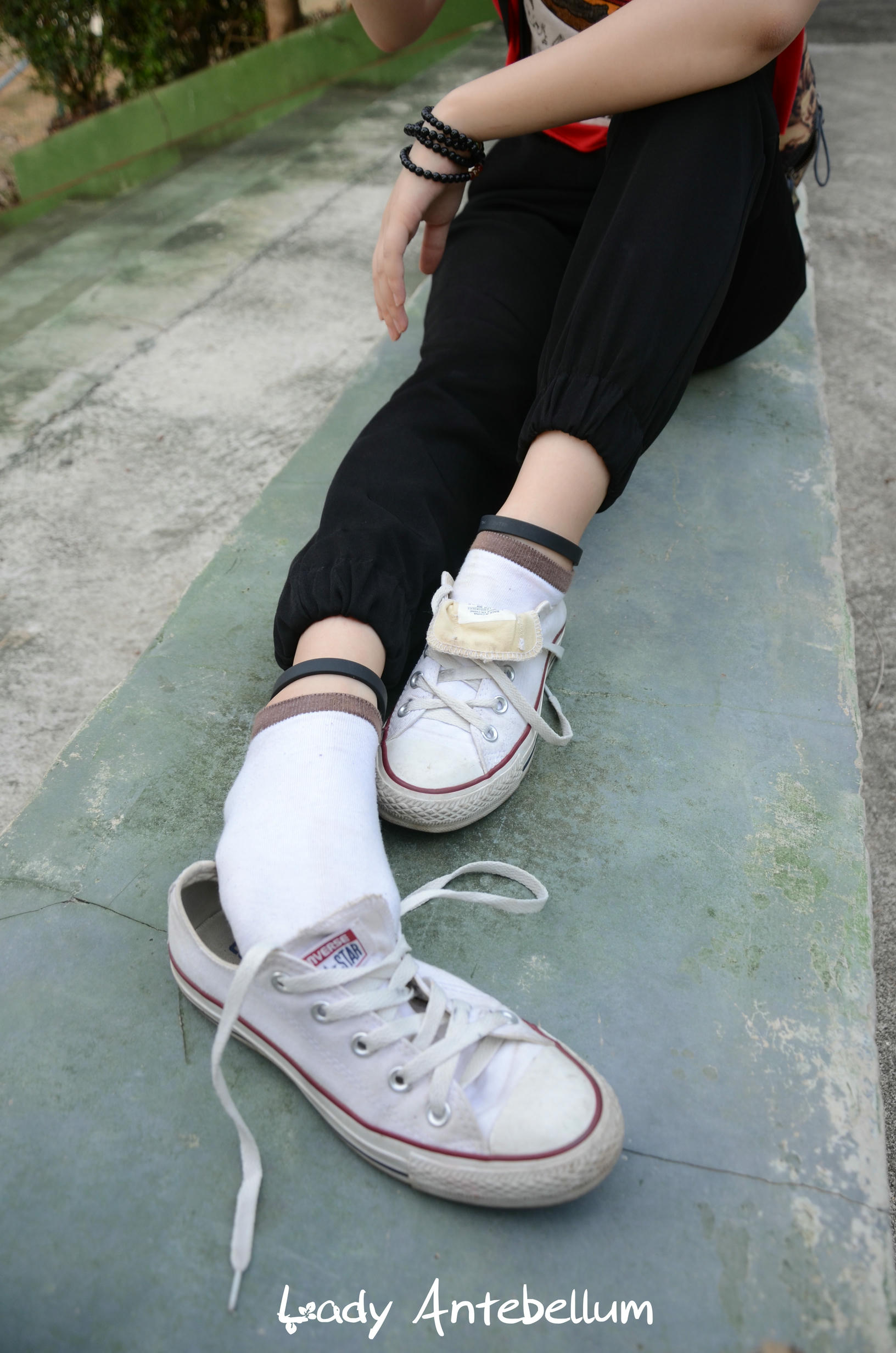 [战前女神] 恋足美腿棉袜女神级摄影套图 125 [89P+187M]_第2集