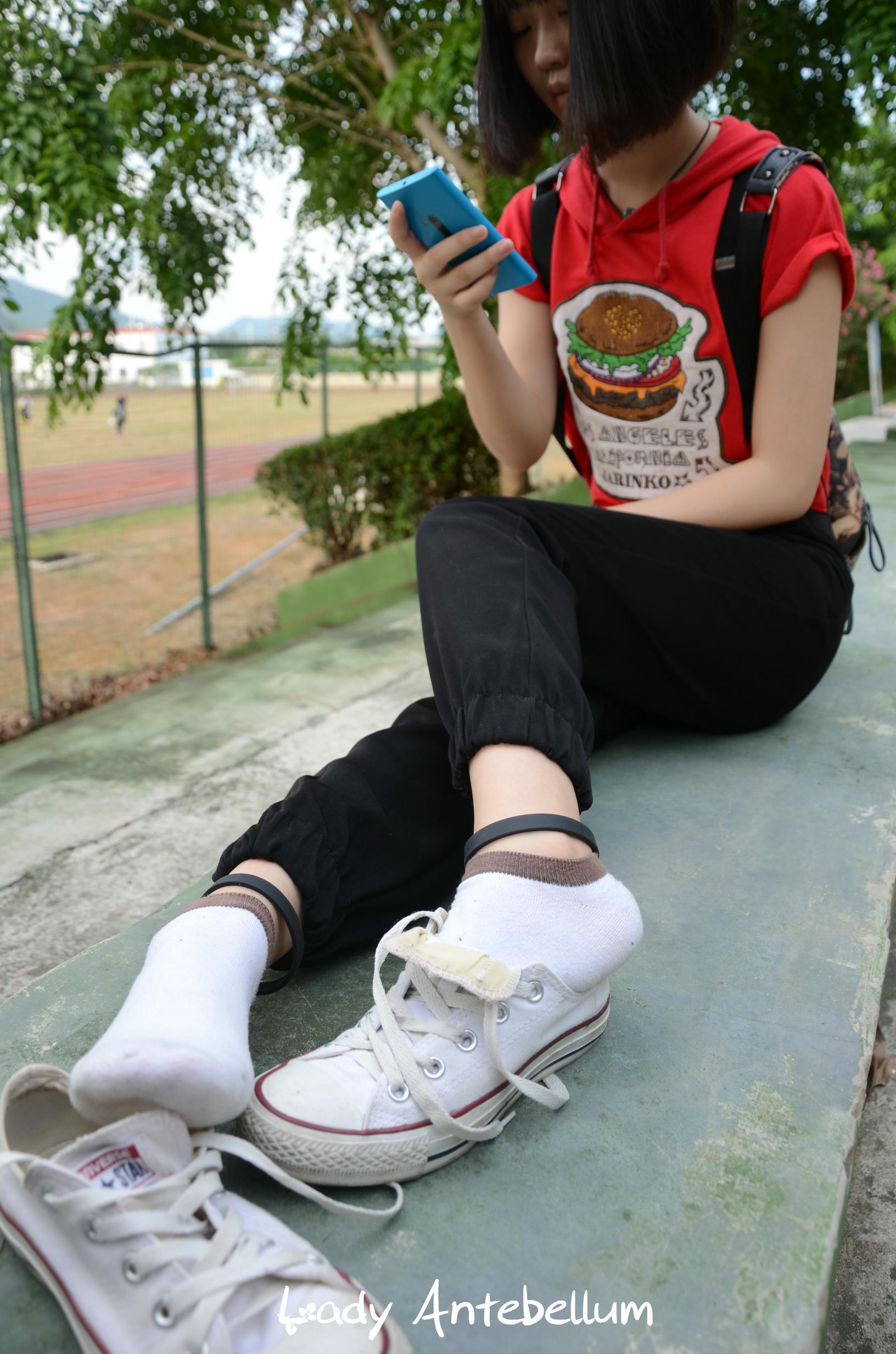 [战前女神] 恋足美腿棉袜女神级摄影套图 125 [89P+187M]_第3集