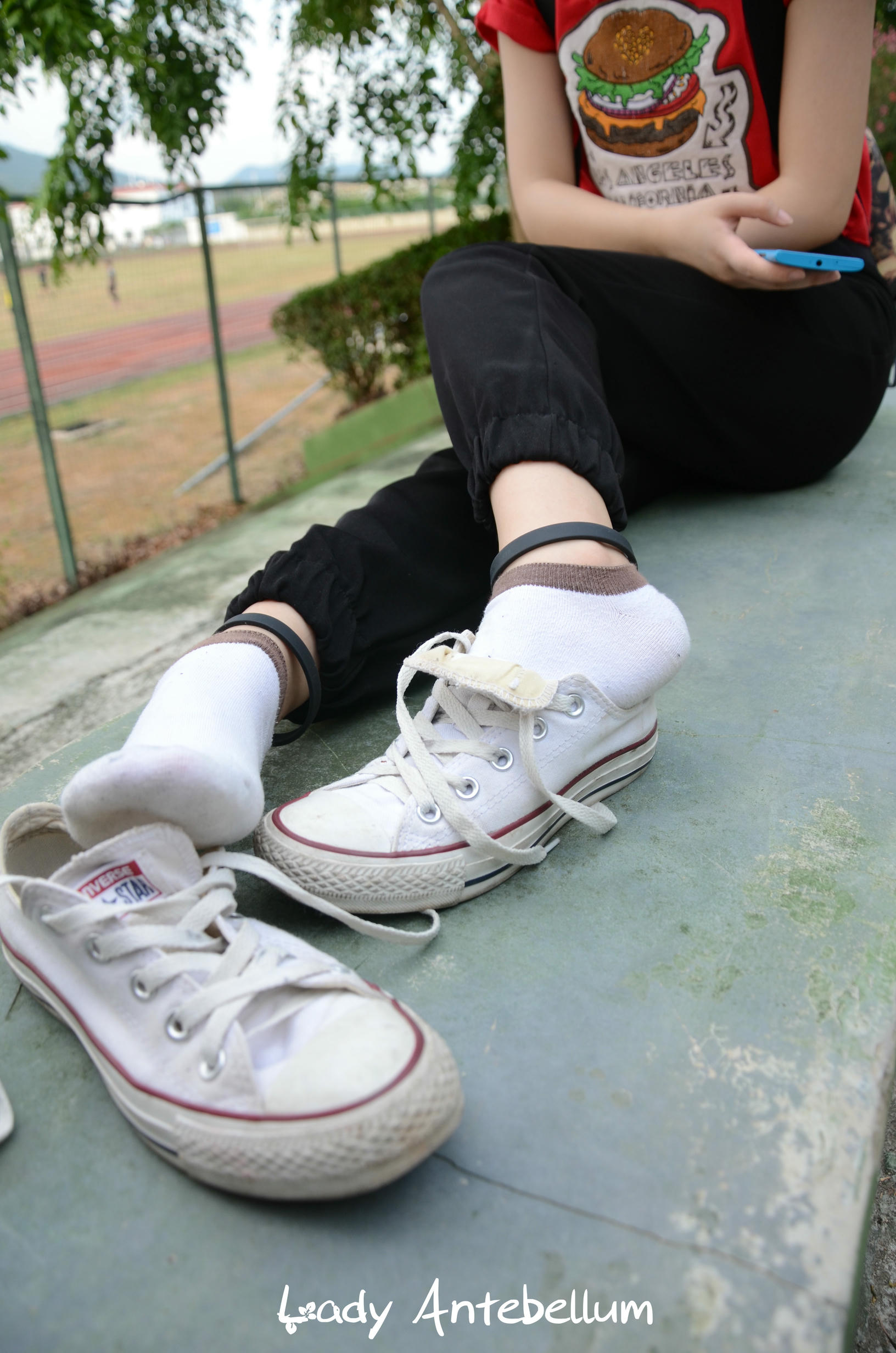 [战前女神] 恋足美腿棉袜女神级摄影套图 125 [89P+187M]_第3集