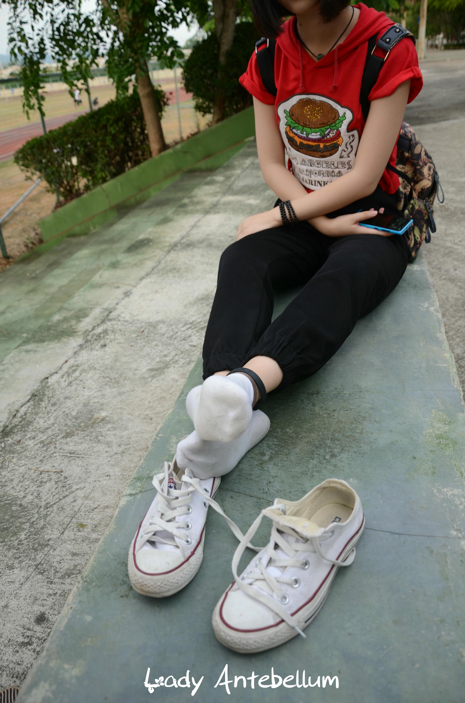 [战前女神] 恋足美腿棉袜女神级摄影套图 125 [89P+187M]_第4集