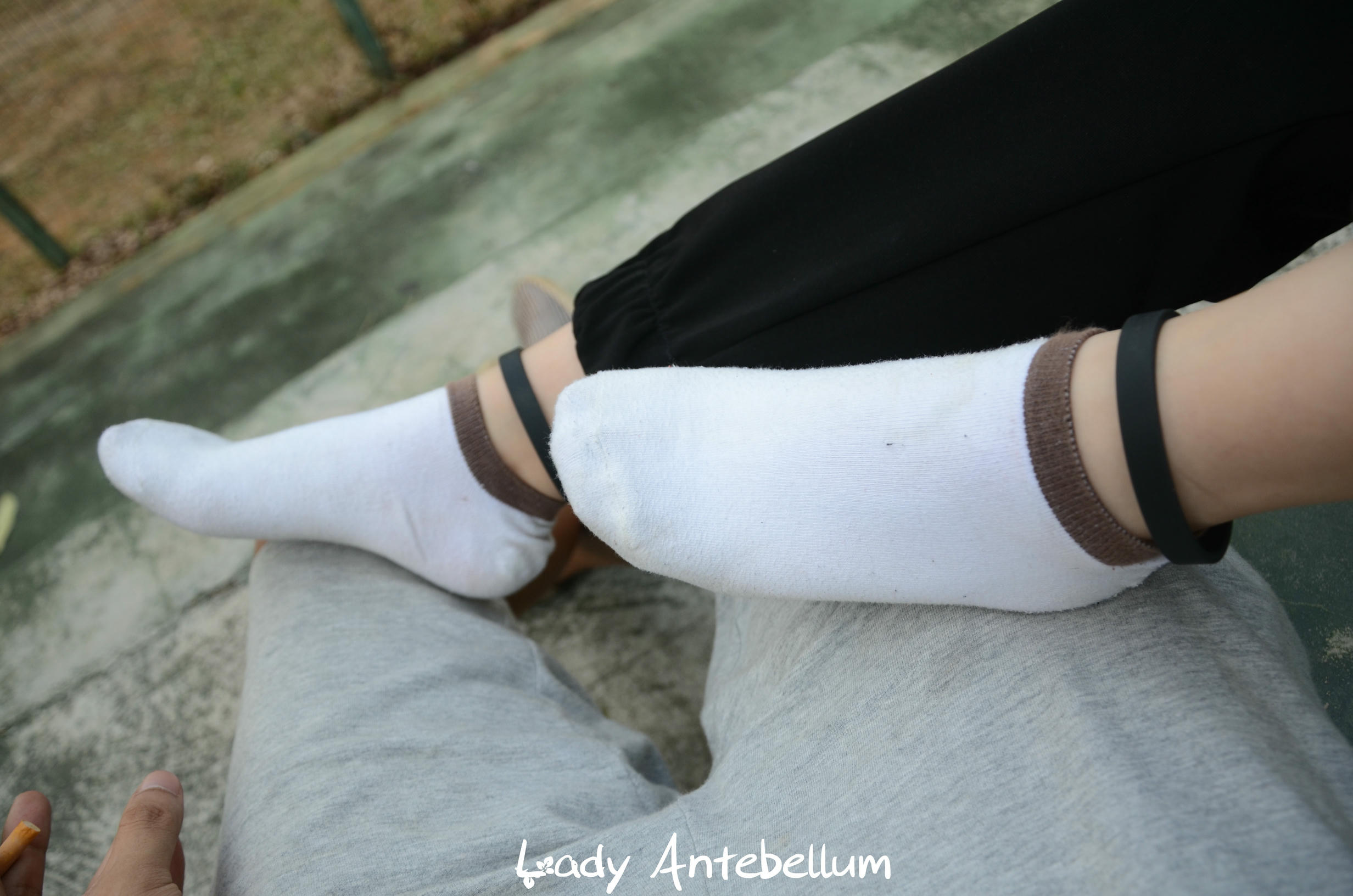 [战前女神] 恋足美腿棉袜女神级摄影套图 125 [89P+187M]_第5集