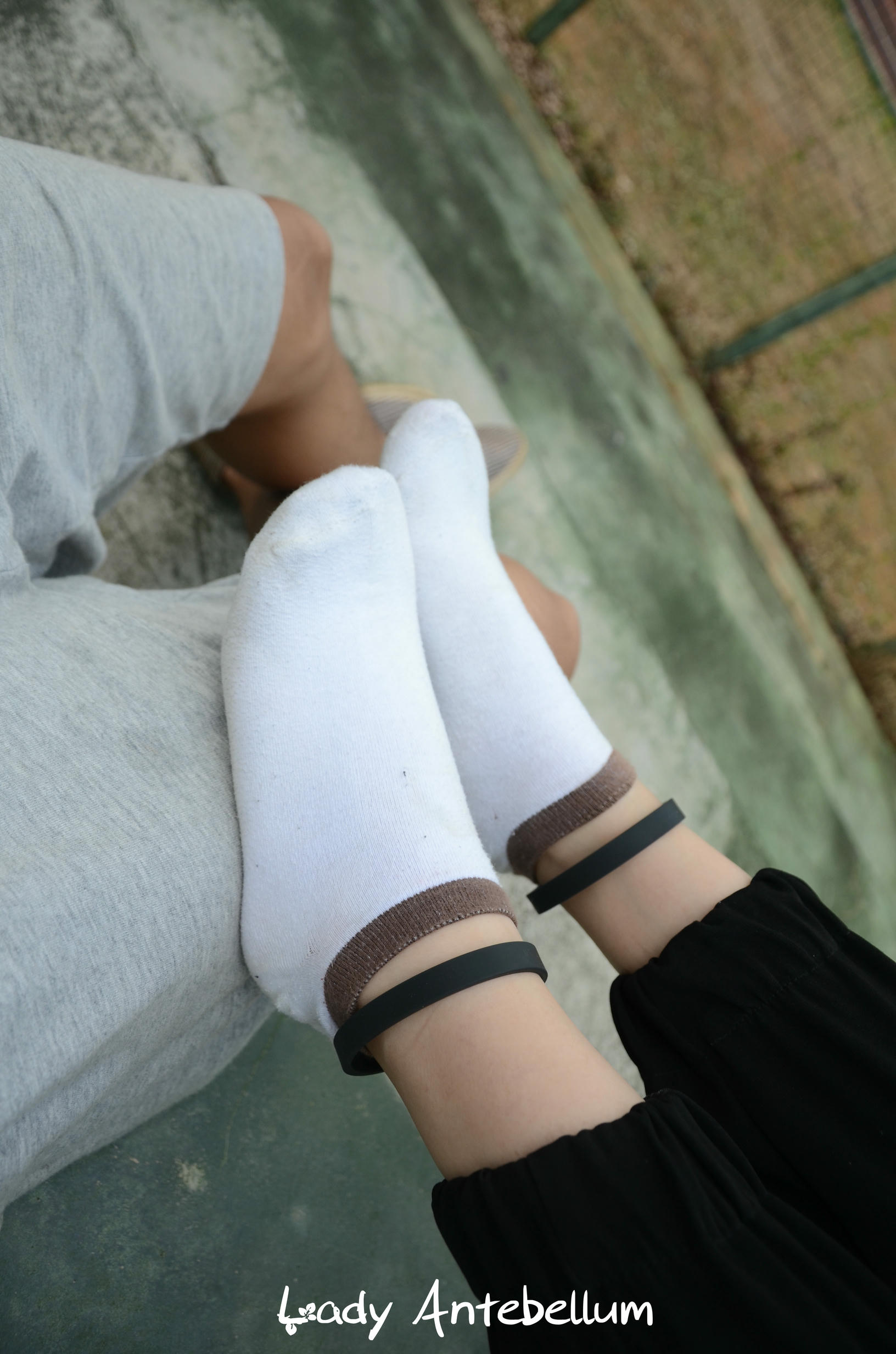 [战前女神] 恋足美腿棉袜女神级摄影套图 125 [89P+187M]_第5集