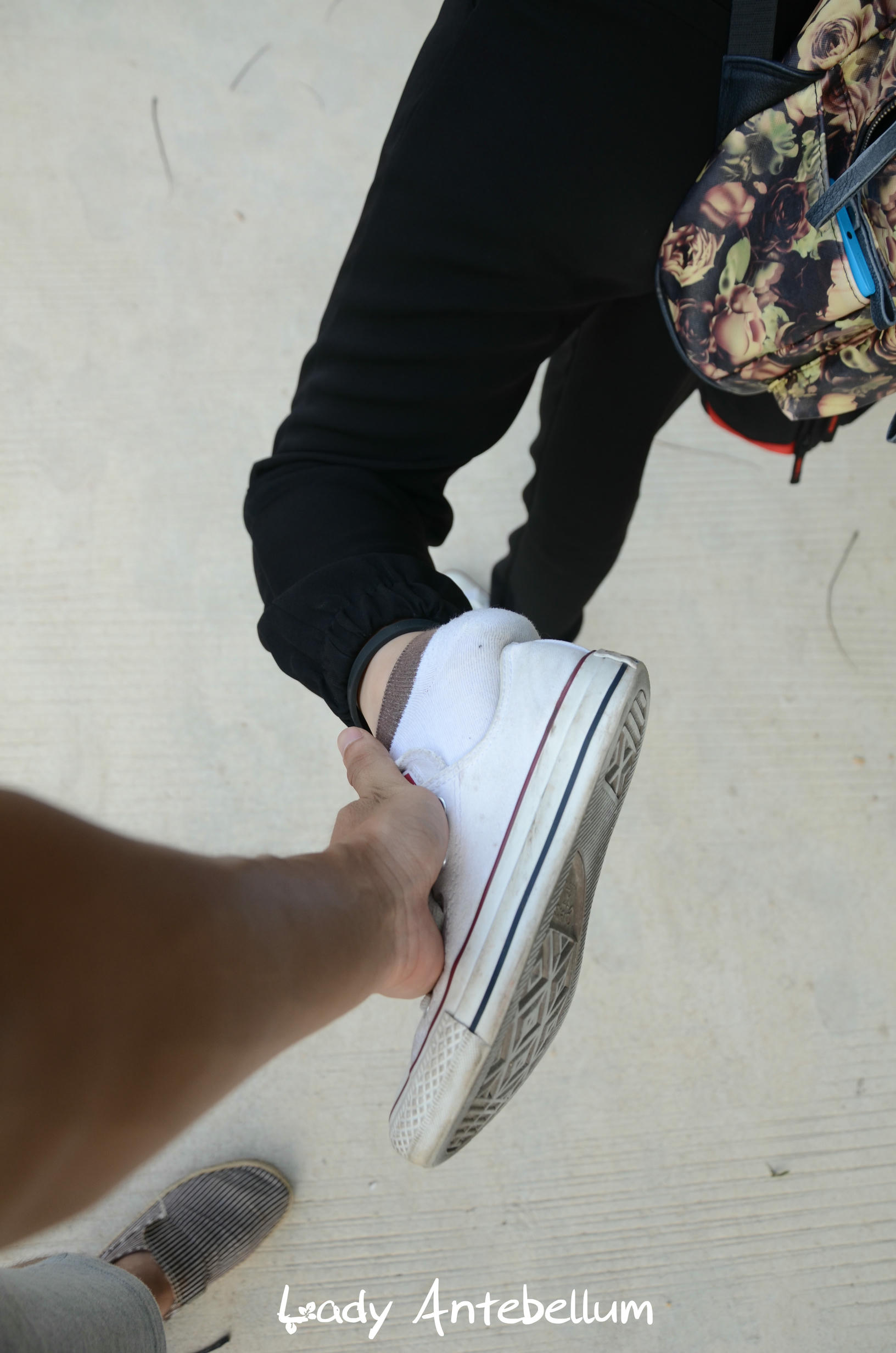 [战前女神] 恋足美腿棉袜女神级摄影套图 125 [89P+187M]_第5集