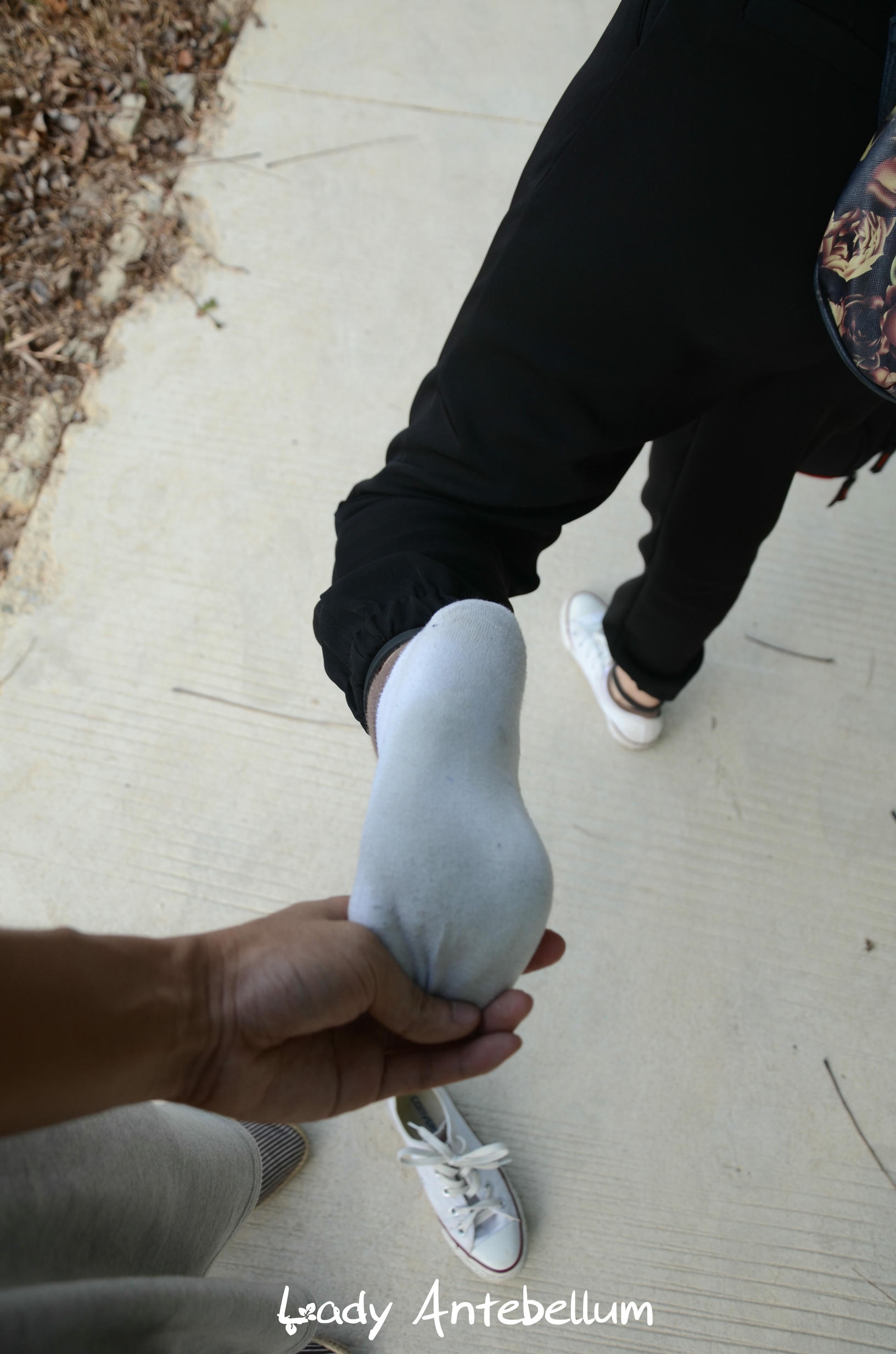 [战前女神] 恋足美腿棉袜女神级摄影套图 125 [89P+187M]_第5集