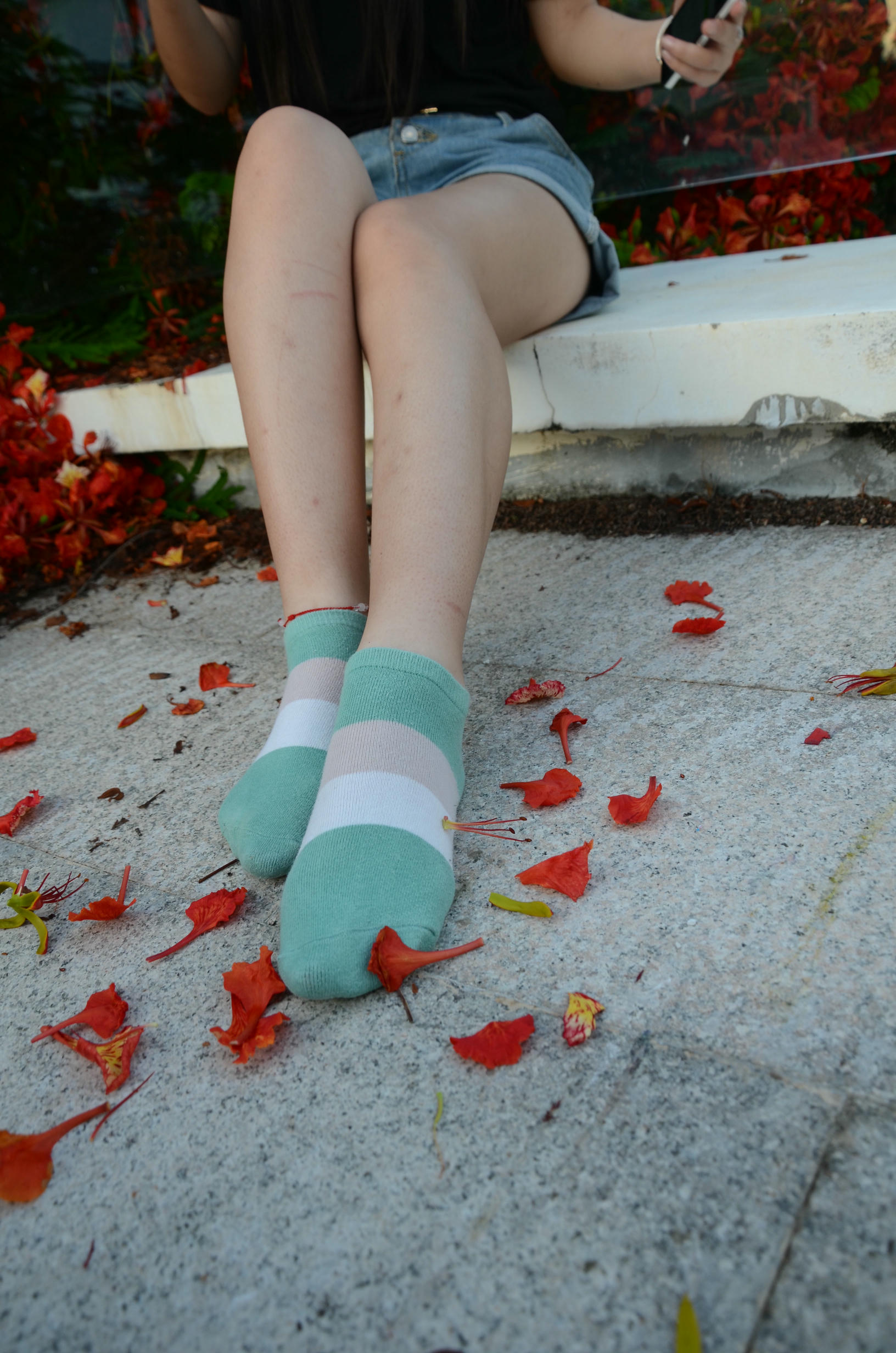 [战前女神] 恋足美腿棉袜女神级摄影套图 126 [114P+182M]_第1集