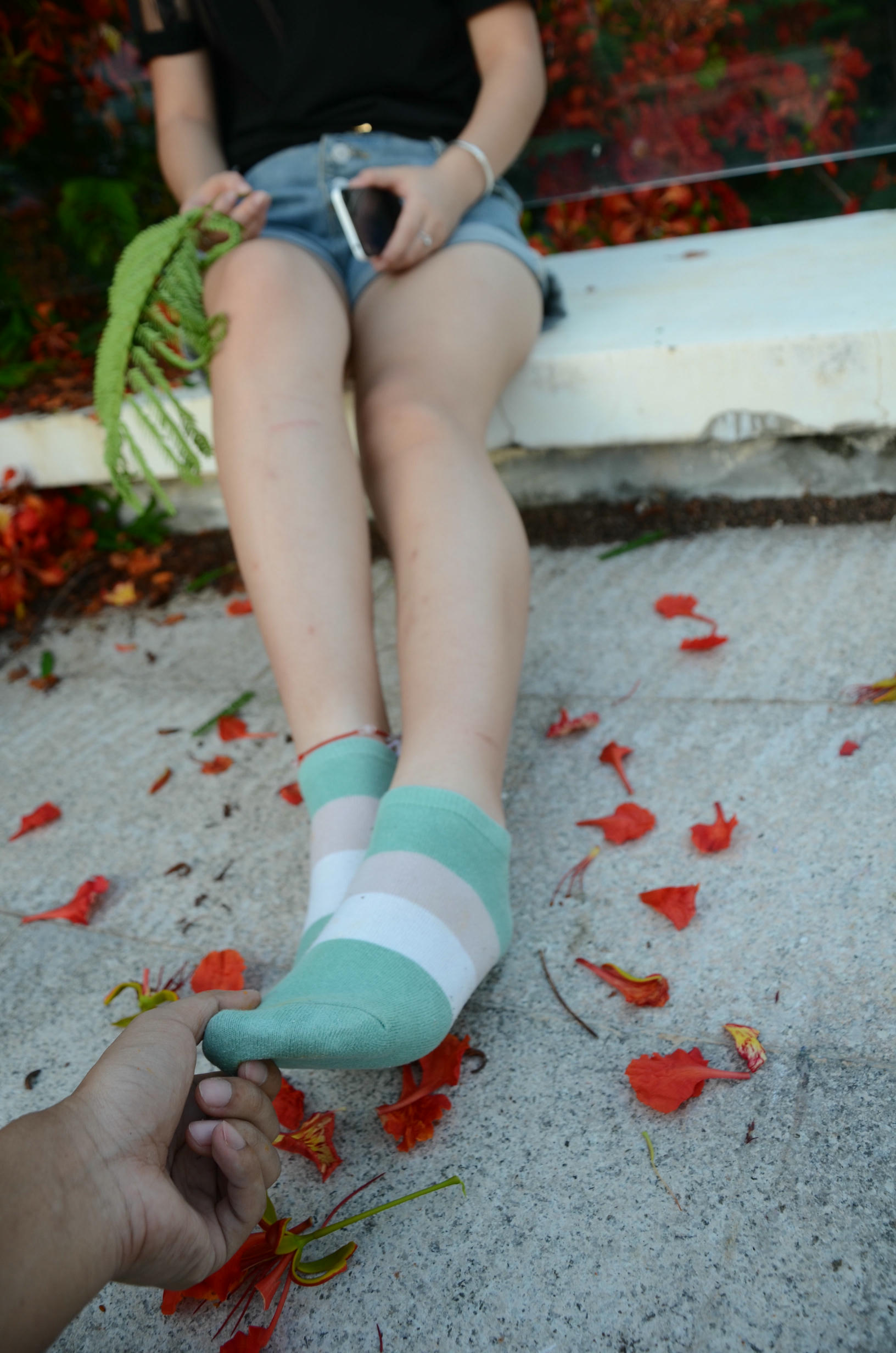 [战前女神] 恋足美腿棉袜女神级摄影套图 126 [114P+182M]_第2集