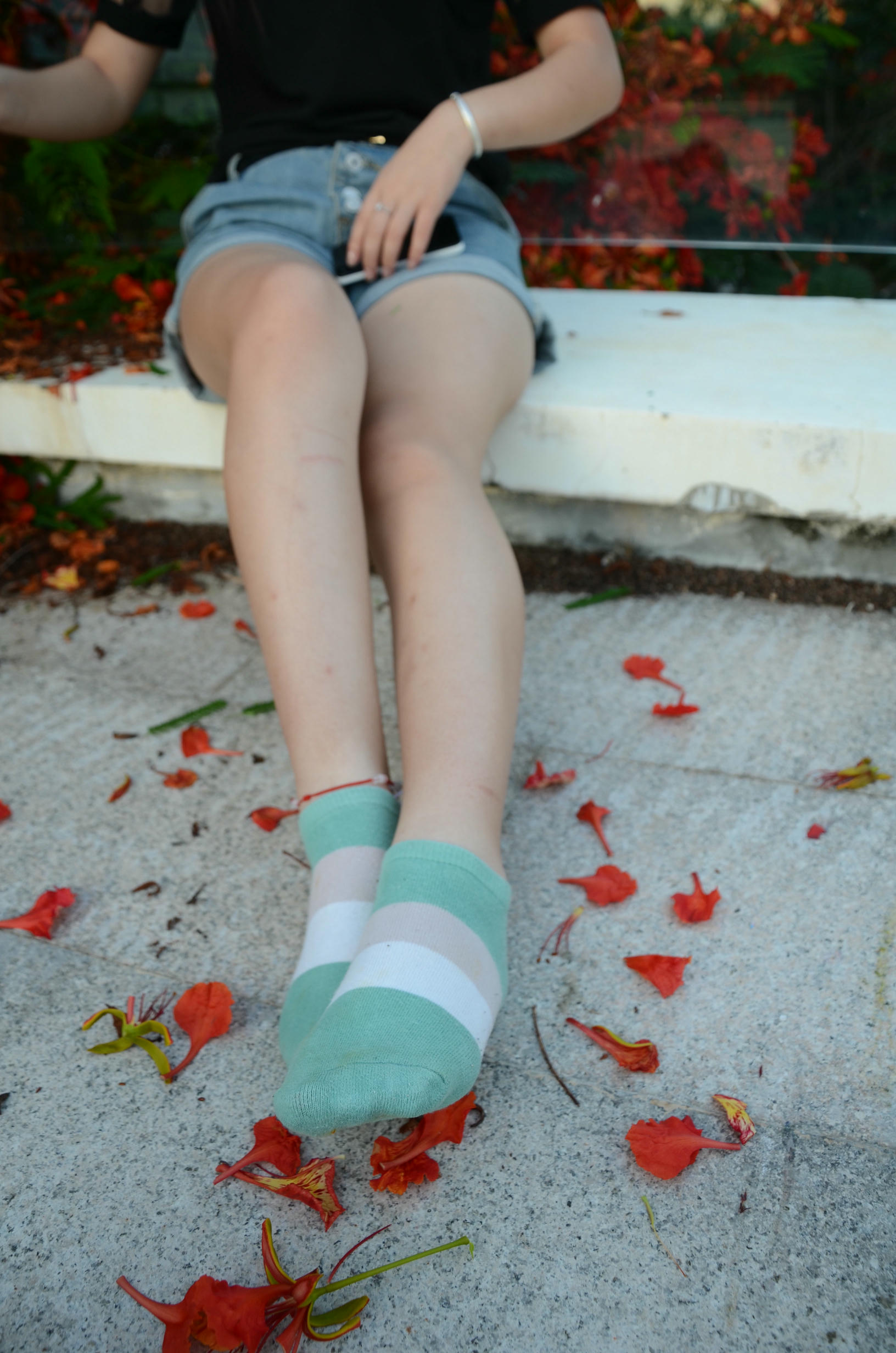 [战前女神] 恋足美腿棉袜女神级摄影套图 126 [114P+182M]_第2集