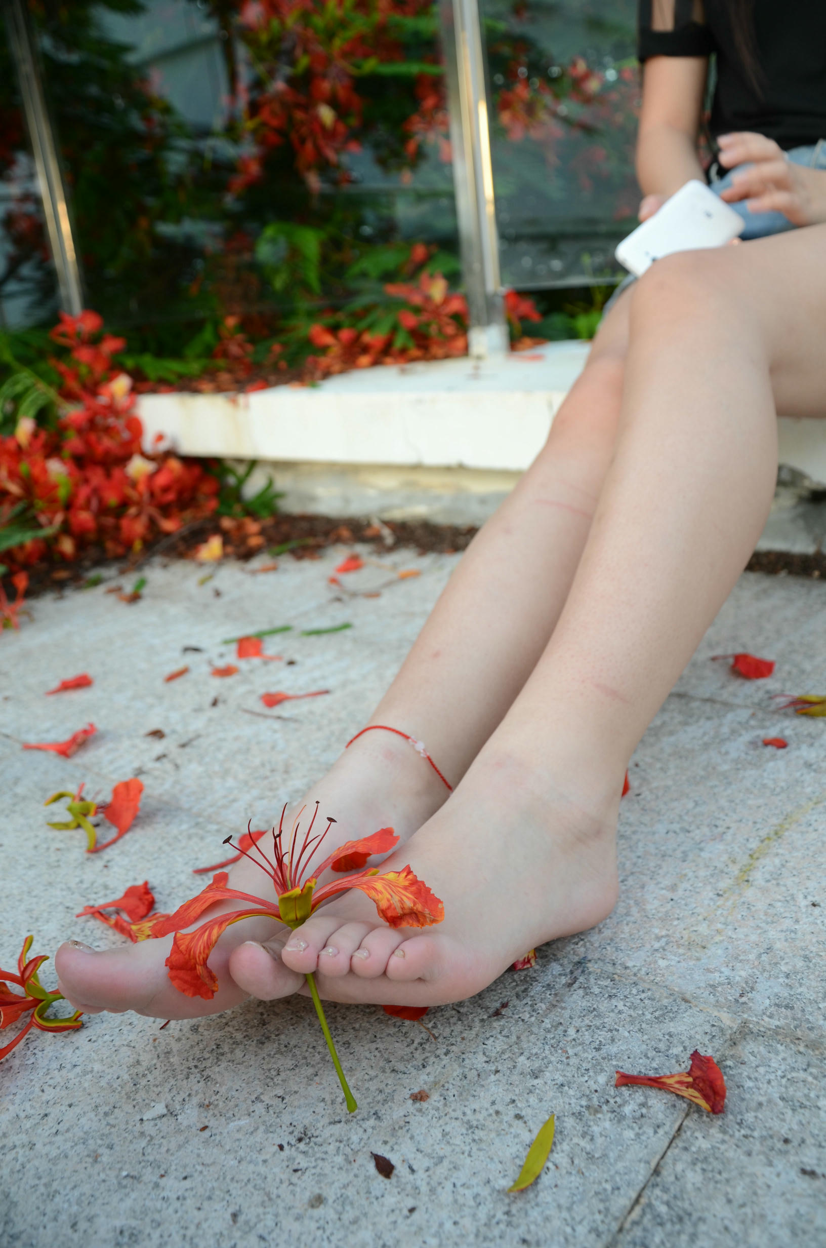 [战前女神] 恋足美腿棉袜女神级摄影套图 126 [114P+182M]_第5集