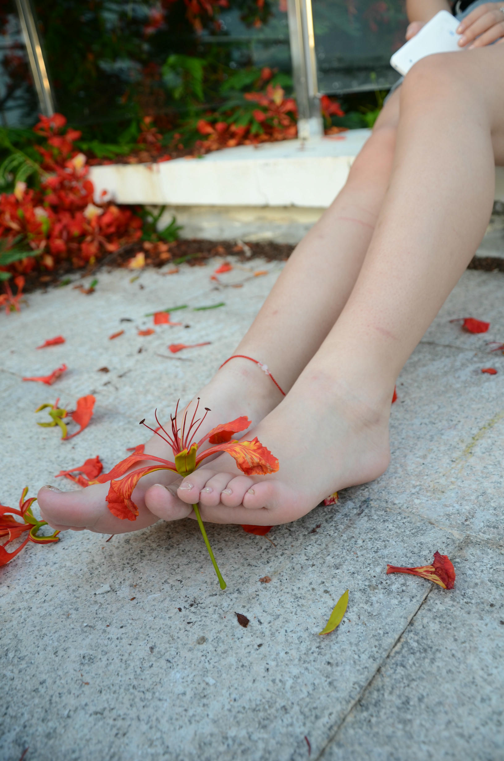 [战前女神] 恋足美腿棉袜女神级摄影套图 126 [114P+182M]_第5集