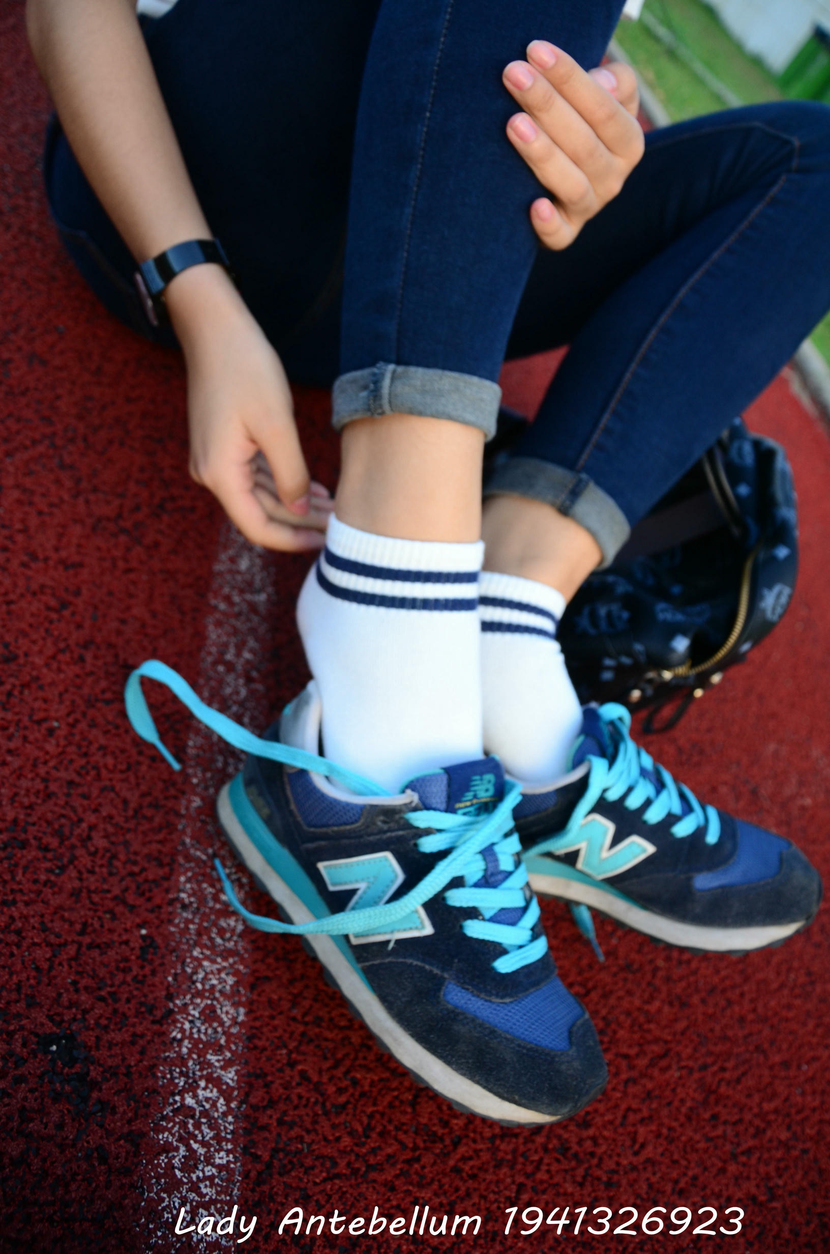 [战前女神] 恋足美腿棉袜女神级摄影套图 127 [99P+167M]_第4集