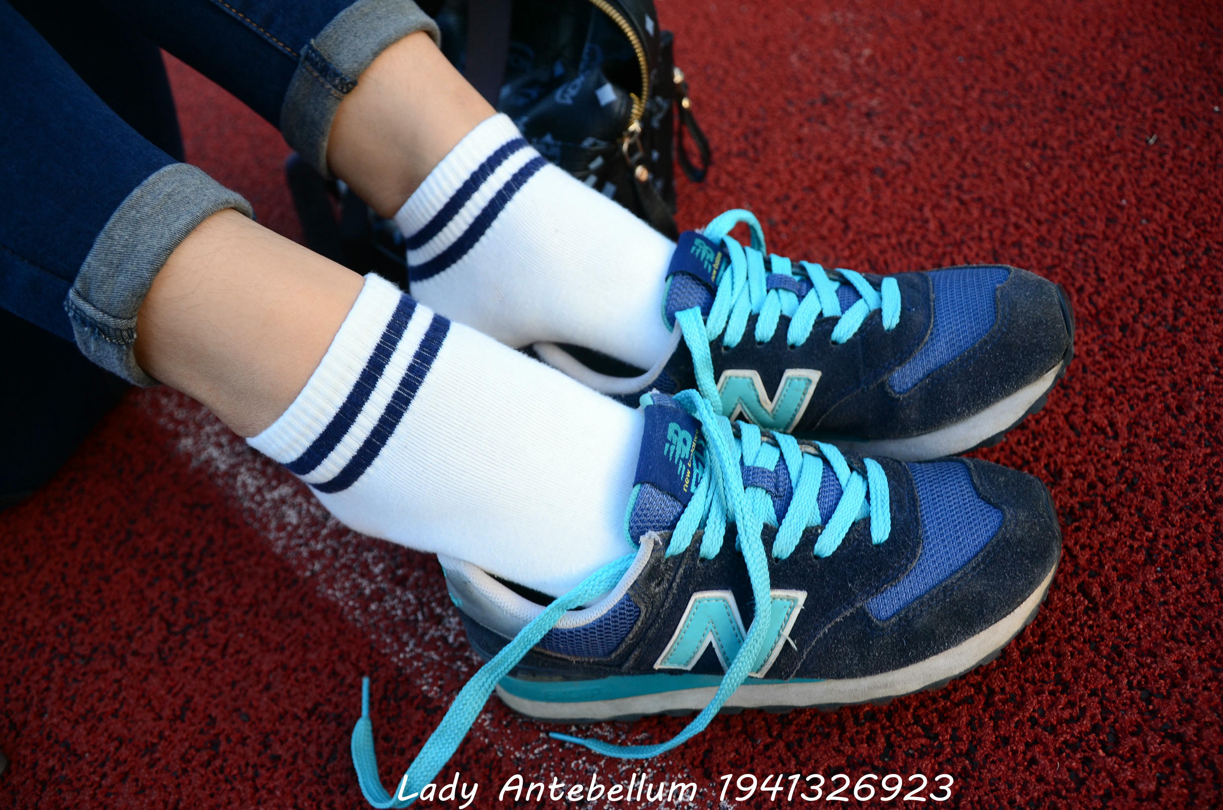 [战前女神] 恋足美腿棉袜女神级摄影套图 127 [99P+167M]_第4集