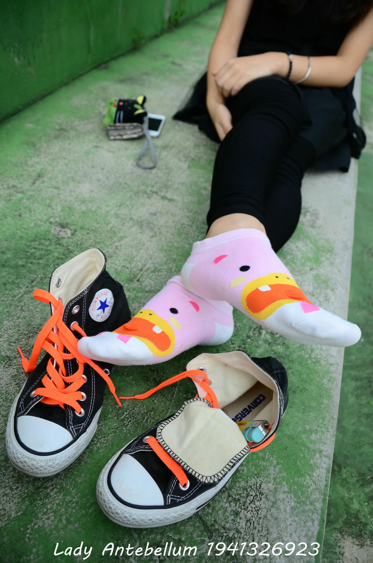 [战前女神] 恋足美腿棉袜女神级摄影套图 128 [112P+119M]_第4集