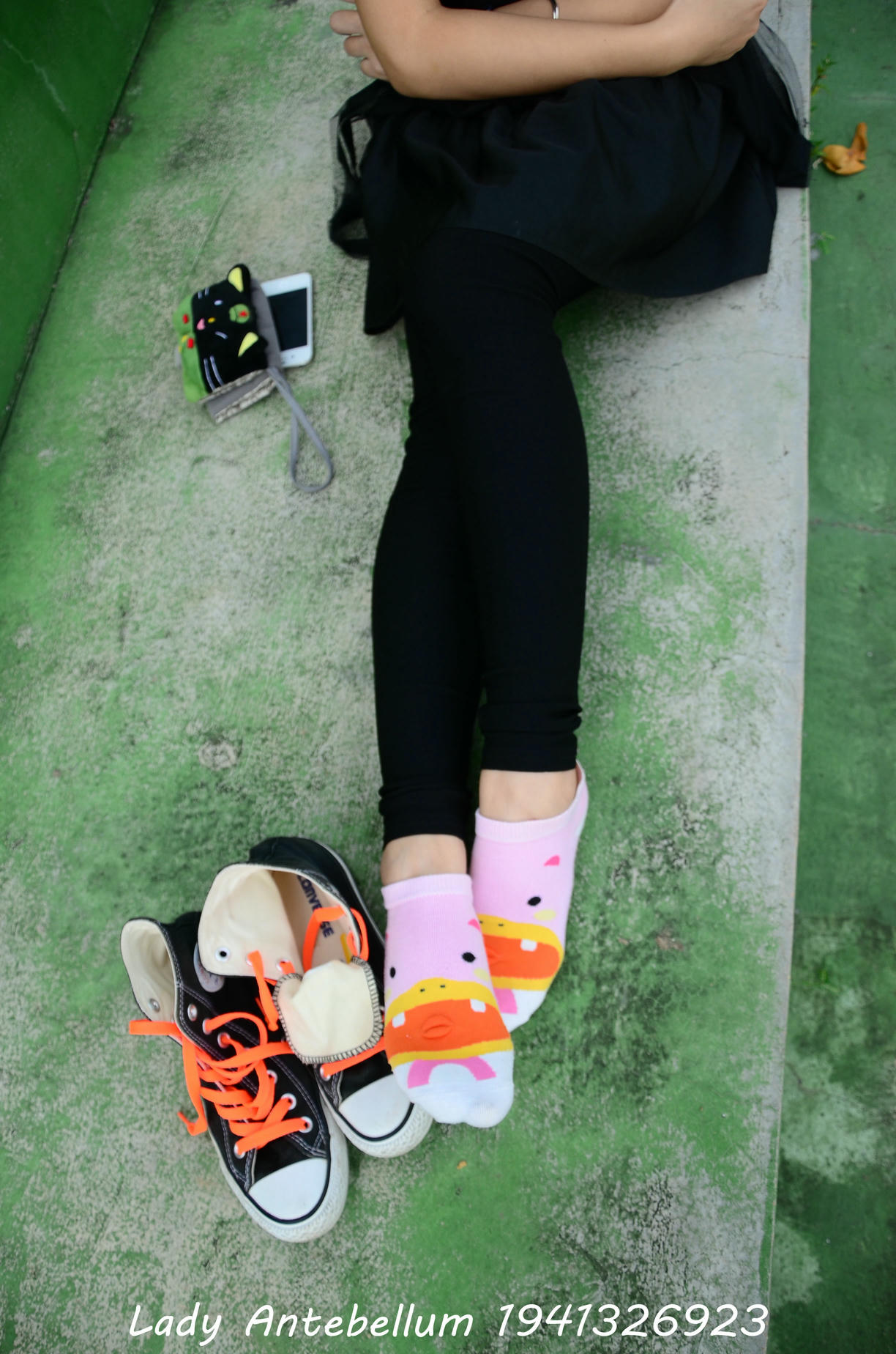 [战前女神] 恋足美腿棉袜女神级摄影套图 128 [112P+119M]_第4集