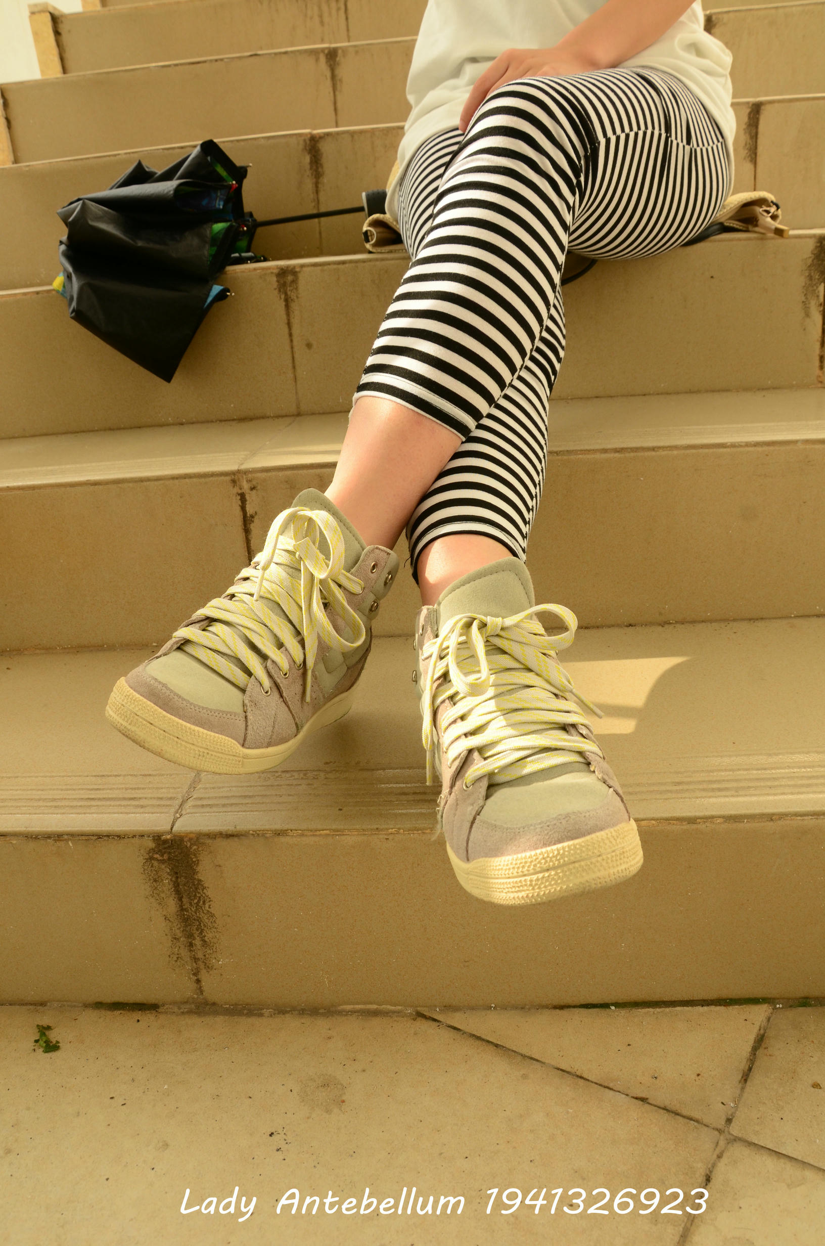 [战前女神] 恋足美腿棉袜女神级摄影套图 013 [134P-198MB]_第1集