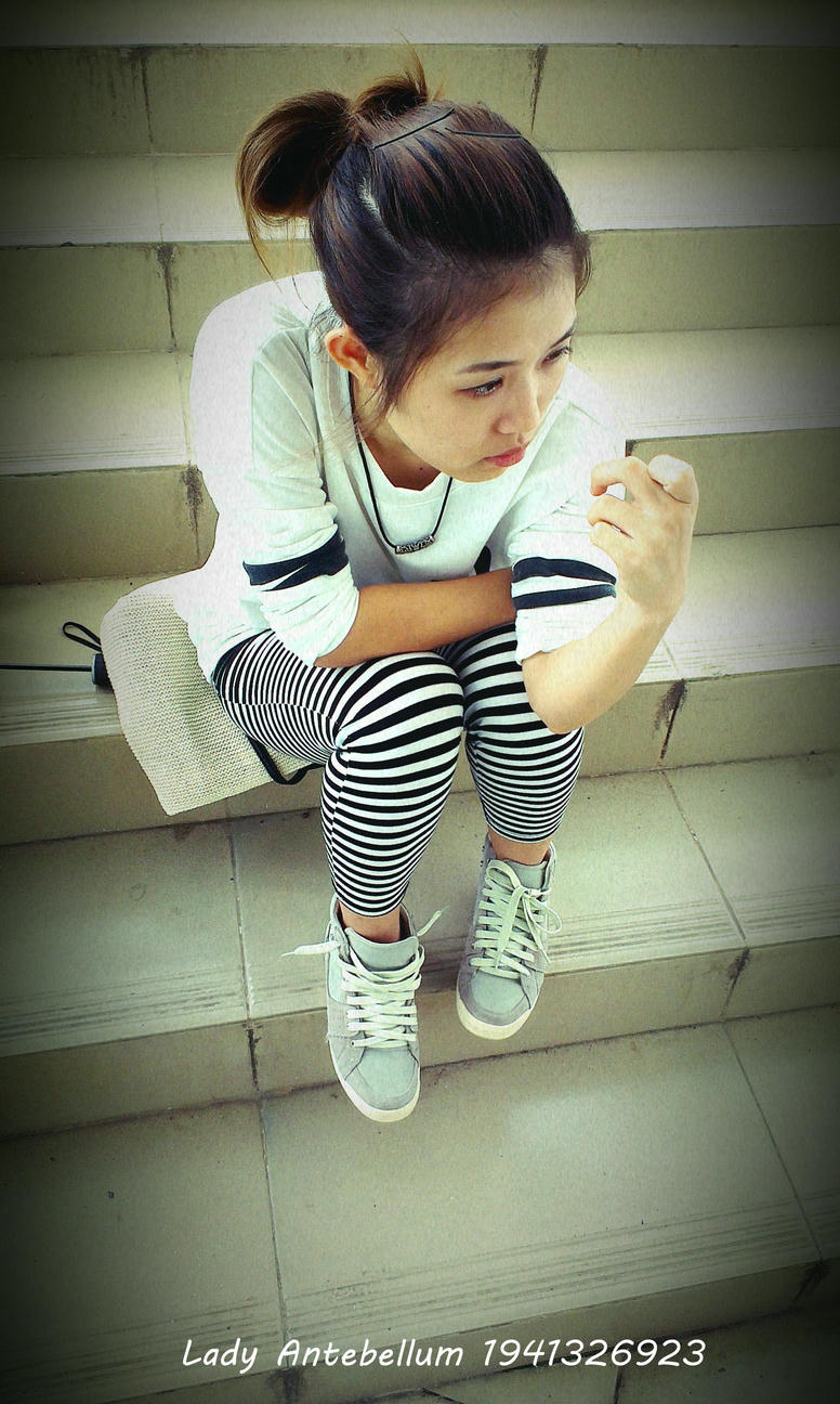 [战前女神] 恋足美腿棉袜女神级摄影套图 013 [134P-198MB]_第7集