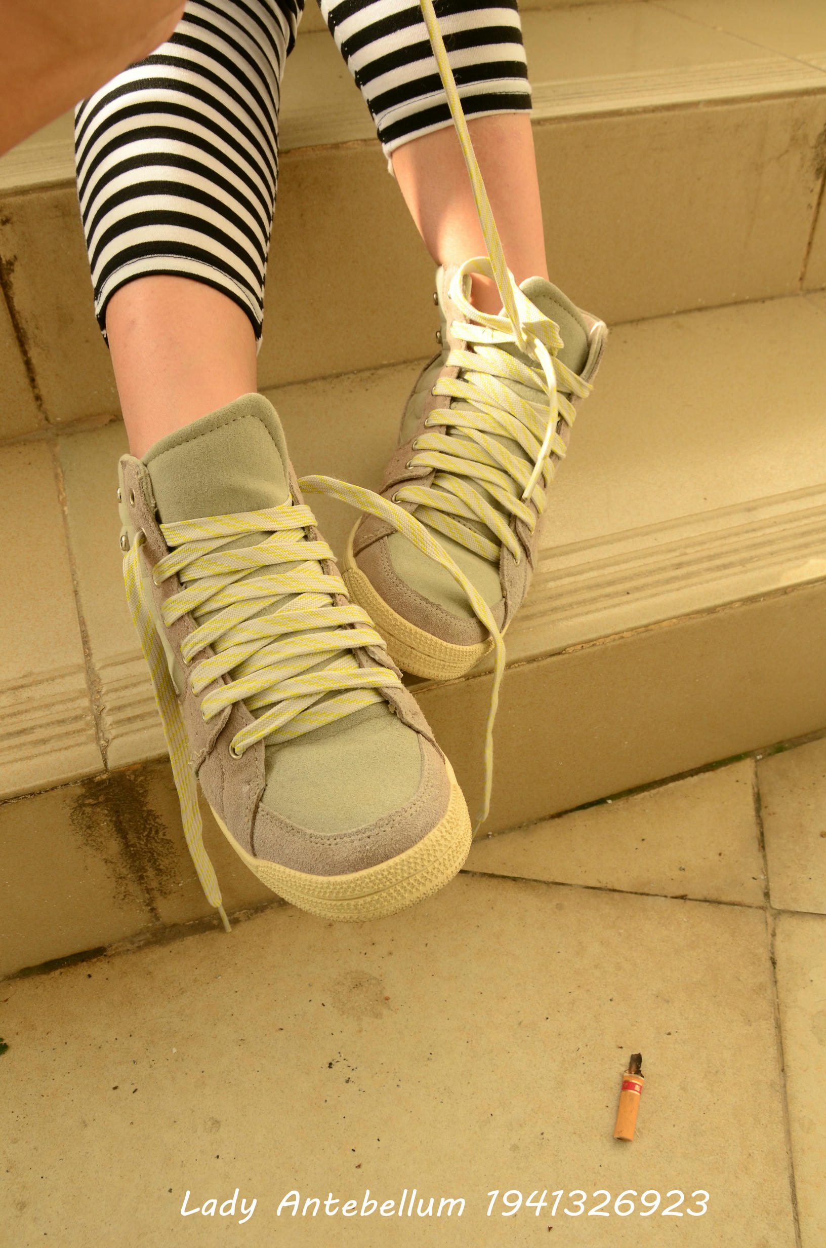 [战前女神] 恋足美腿棉袜女神级摄影套图 013 [134P-198MB]_第2集