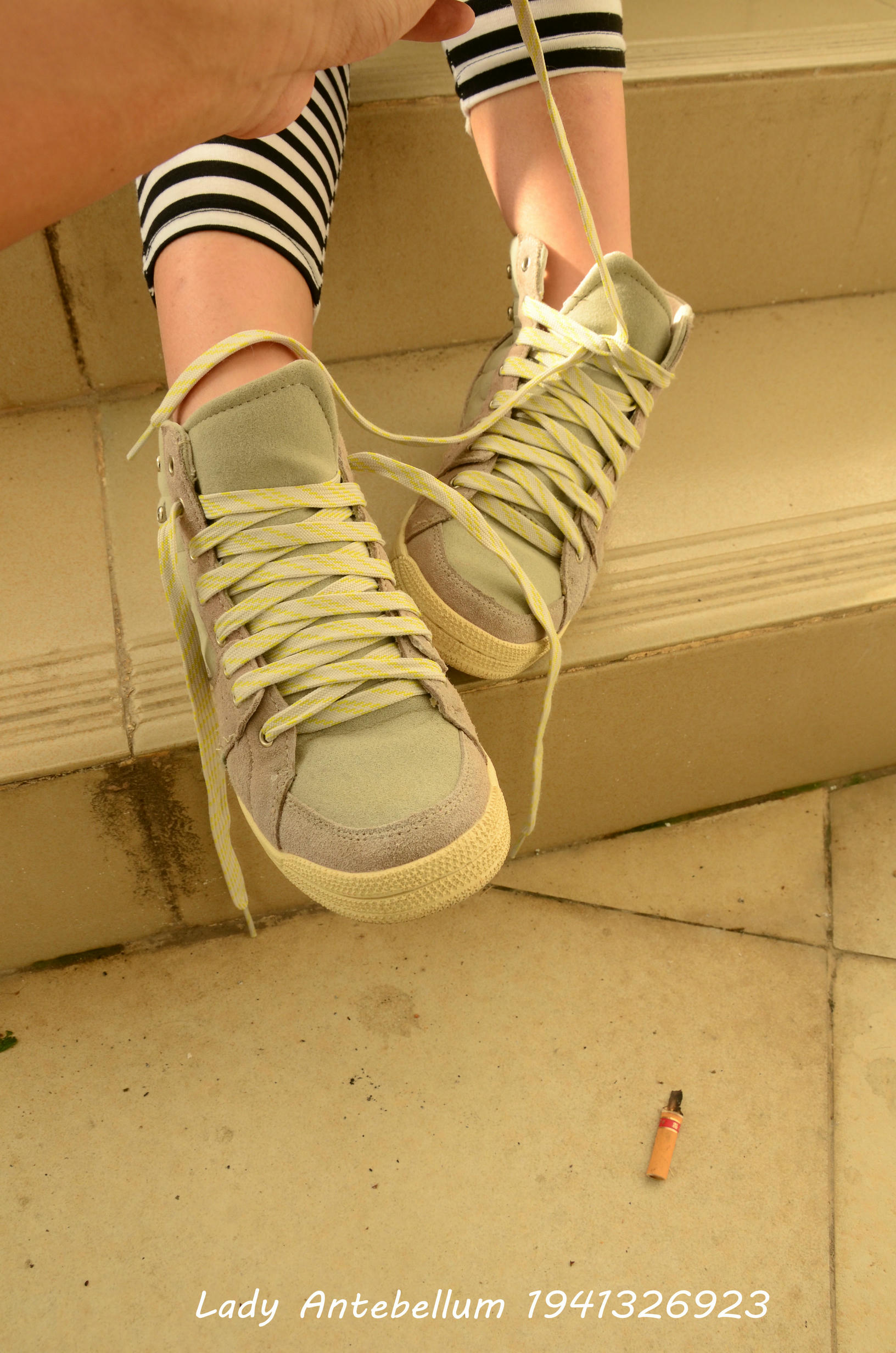 [战前女神] 恋足美腿棉袜女神级摄影套图 013 [134P-198MB]_第2集