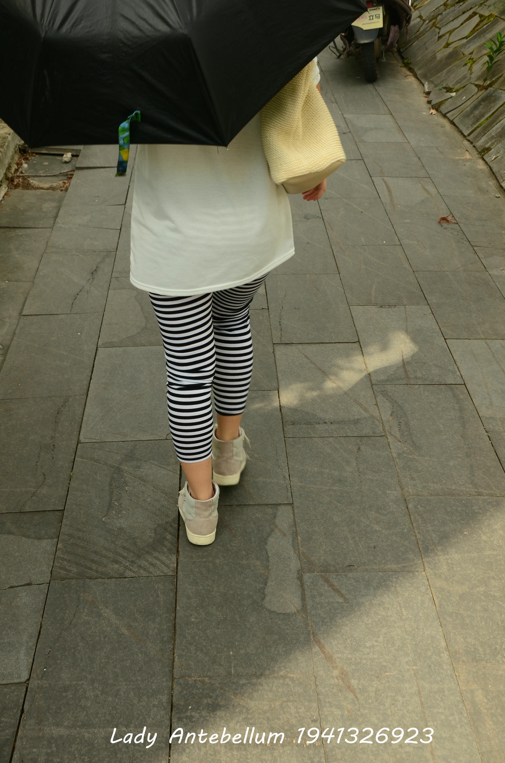 [战前女神] 恋足美腿棉袜女神级摄影套图 013 [134P-198MB]_第1集