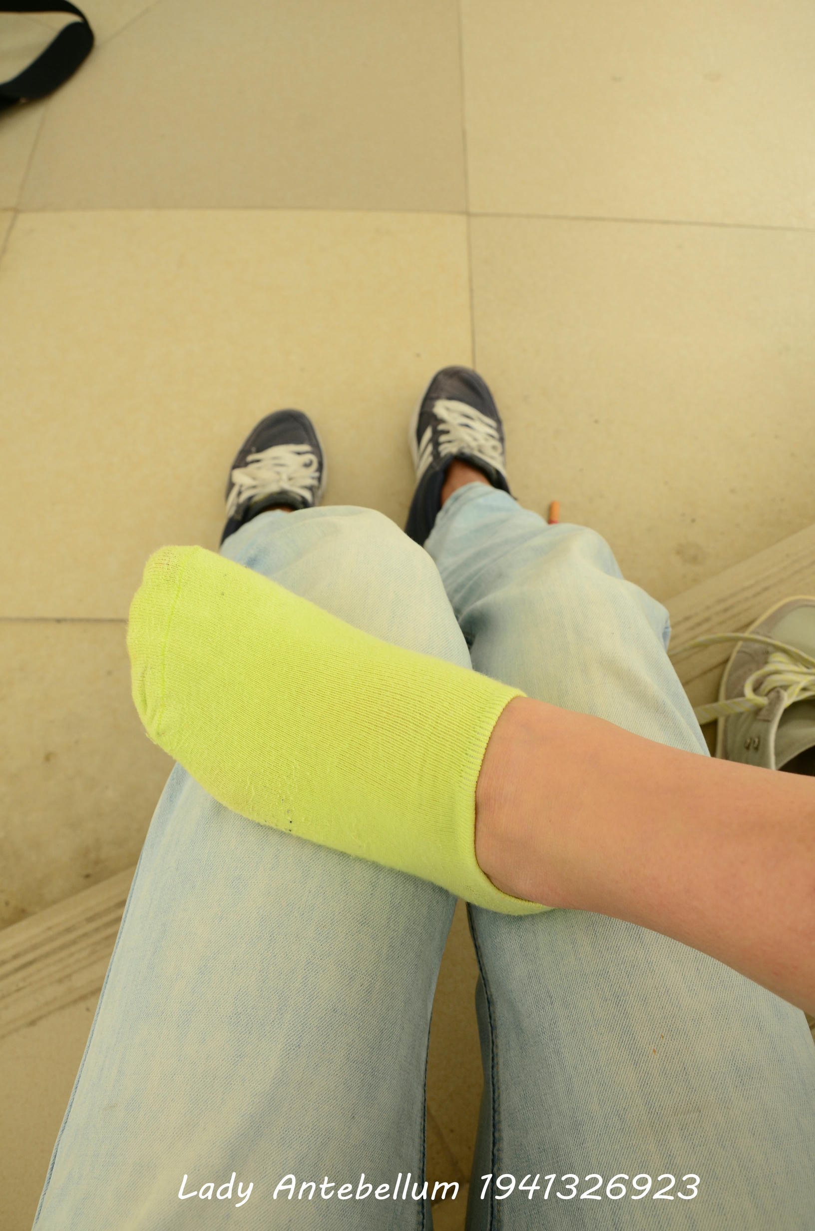 [战前女神] 恋足美腿棉袜女神级摄影套图 013 [134P-198MB]_第3集