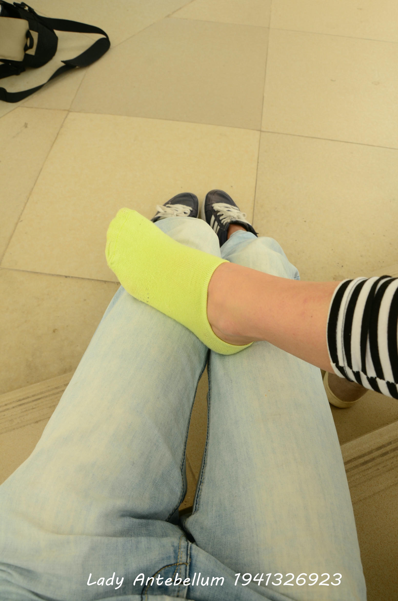 [战前女神] 恋足美腿棉袜女神级摄影套图 013 [134P-198MB]_第3集