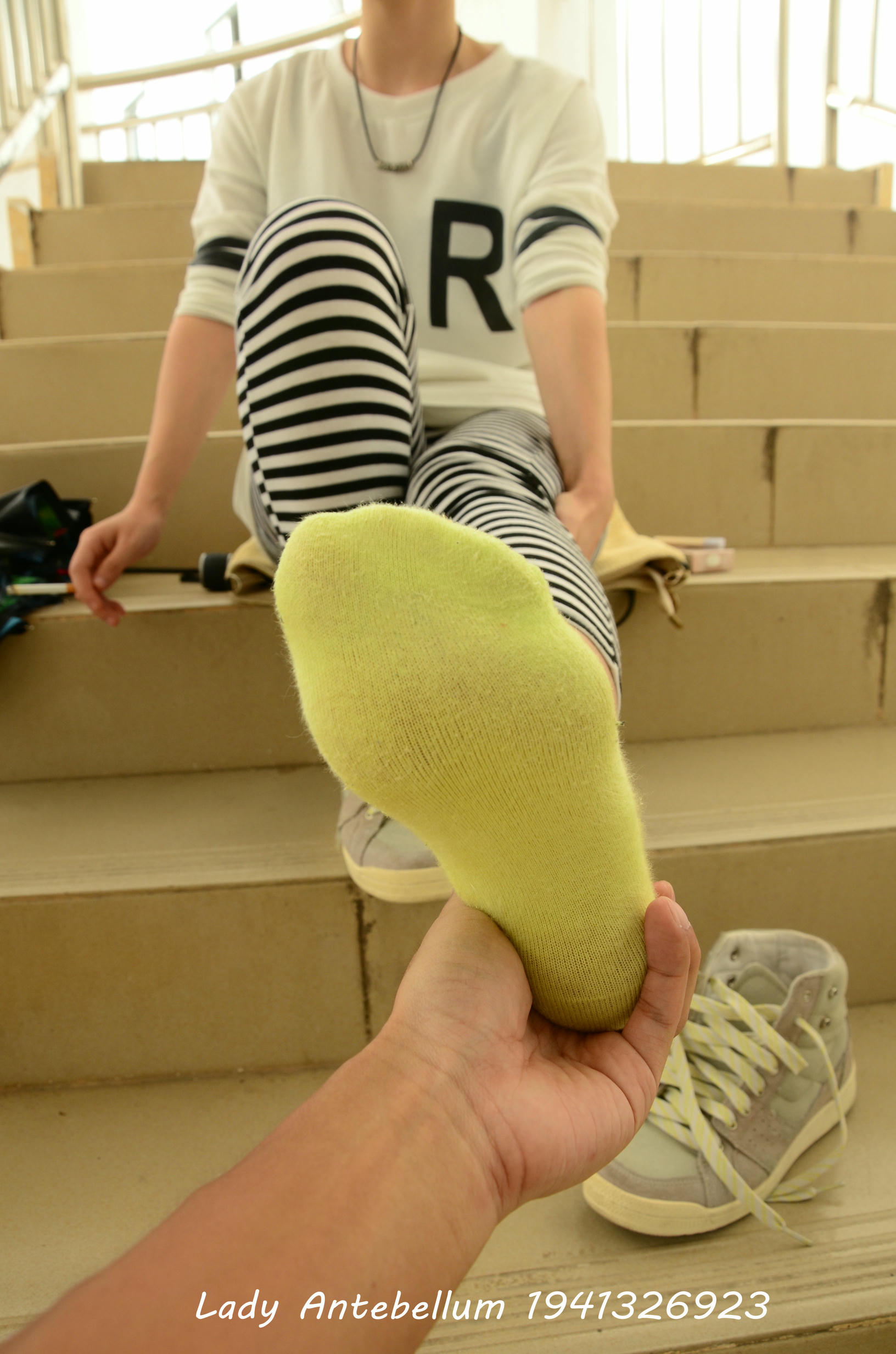 [战前女神] 恋足美腿棉袜女神级摄影套图 013 [134P-198MB]_第3集