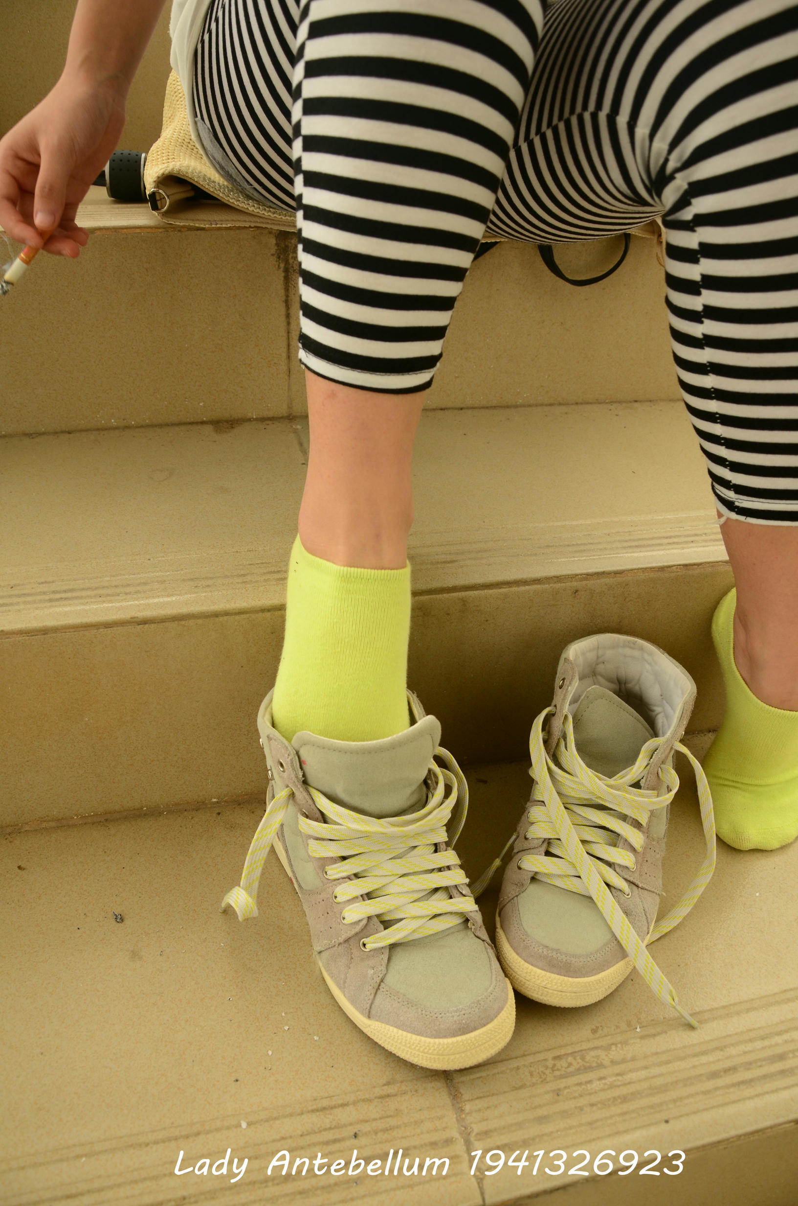 [战前女神] 恋足美腿棉袜女神级摄影套图 013 [134P-198MB]_第4集