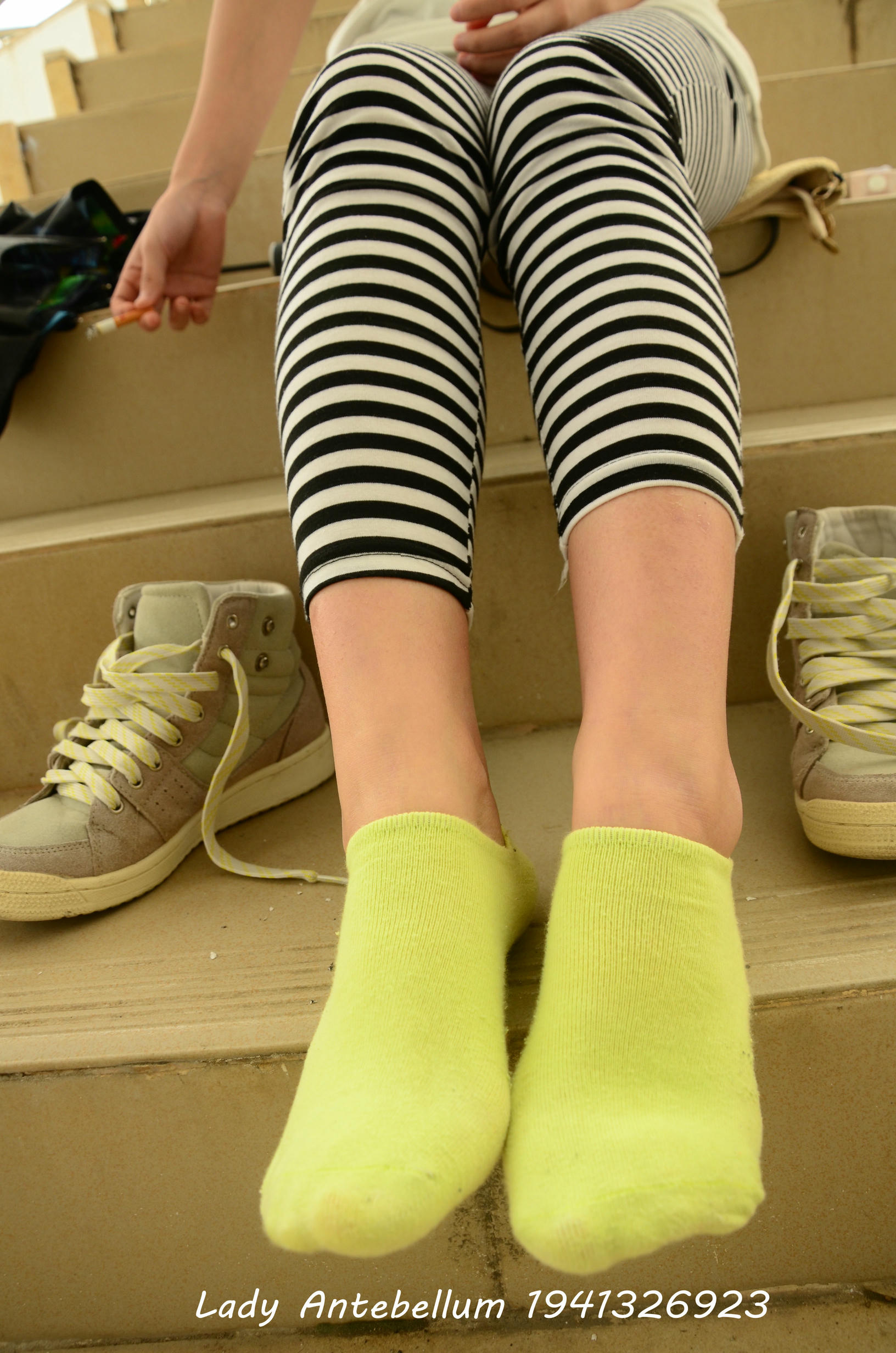 [战前女神] 恋足美腿棉袜女神级摄影套图 013 [134P-198MB]_第4集