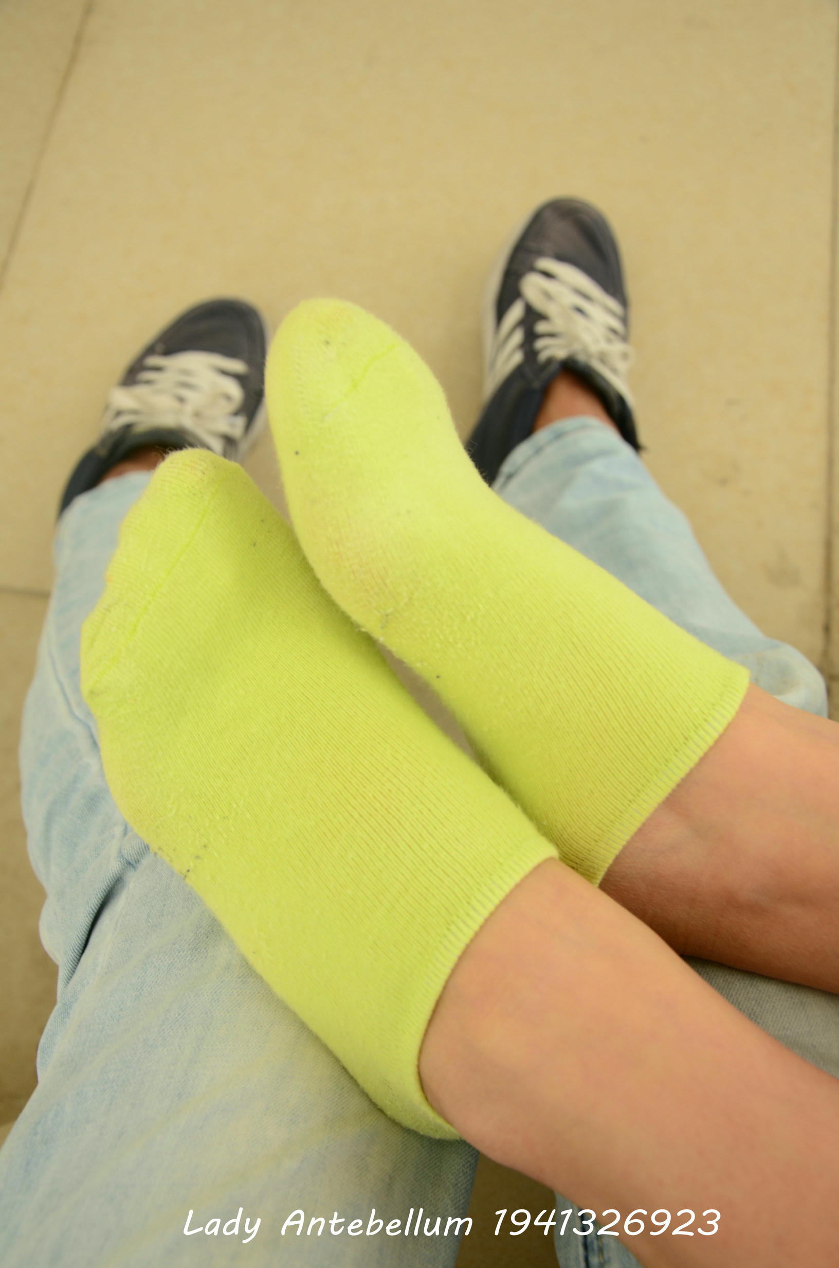 [战前女神] 恋足美腿棉袜女神级摄影套图 013 [134P-198MB]_第4集