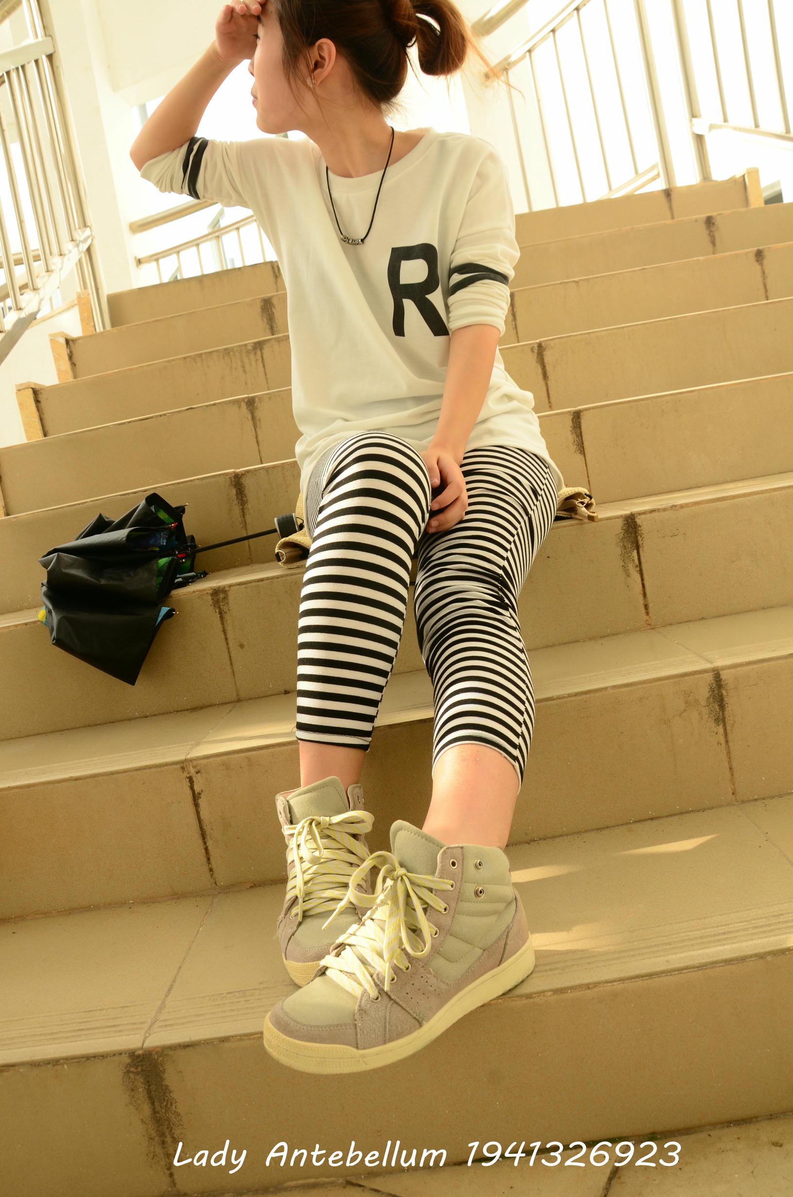 [战前女神] 恋足美腿棉袜女神级摄影套图 013 [134P-198MB]_第1集