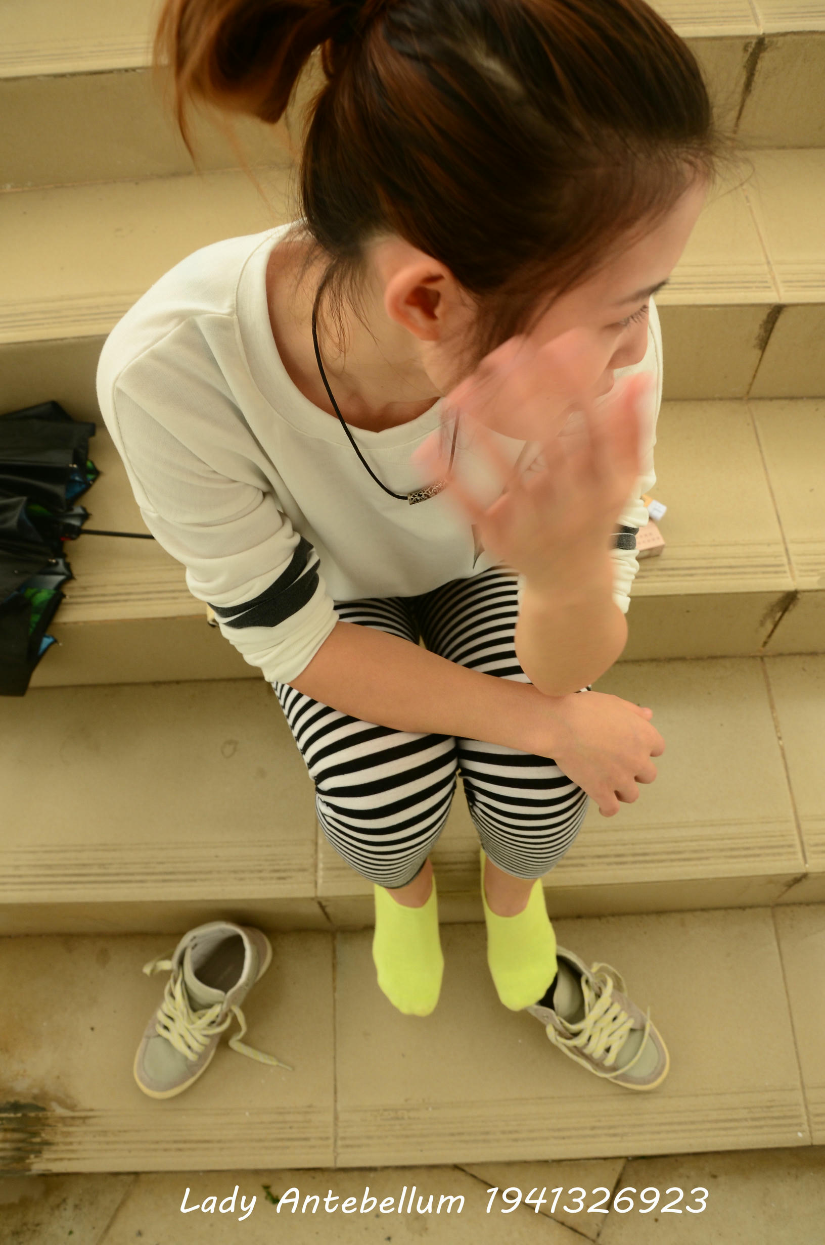 [战前女神] 恋足美腿棉袜女神级摄影套图 013 [134P-198MB]_第5集