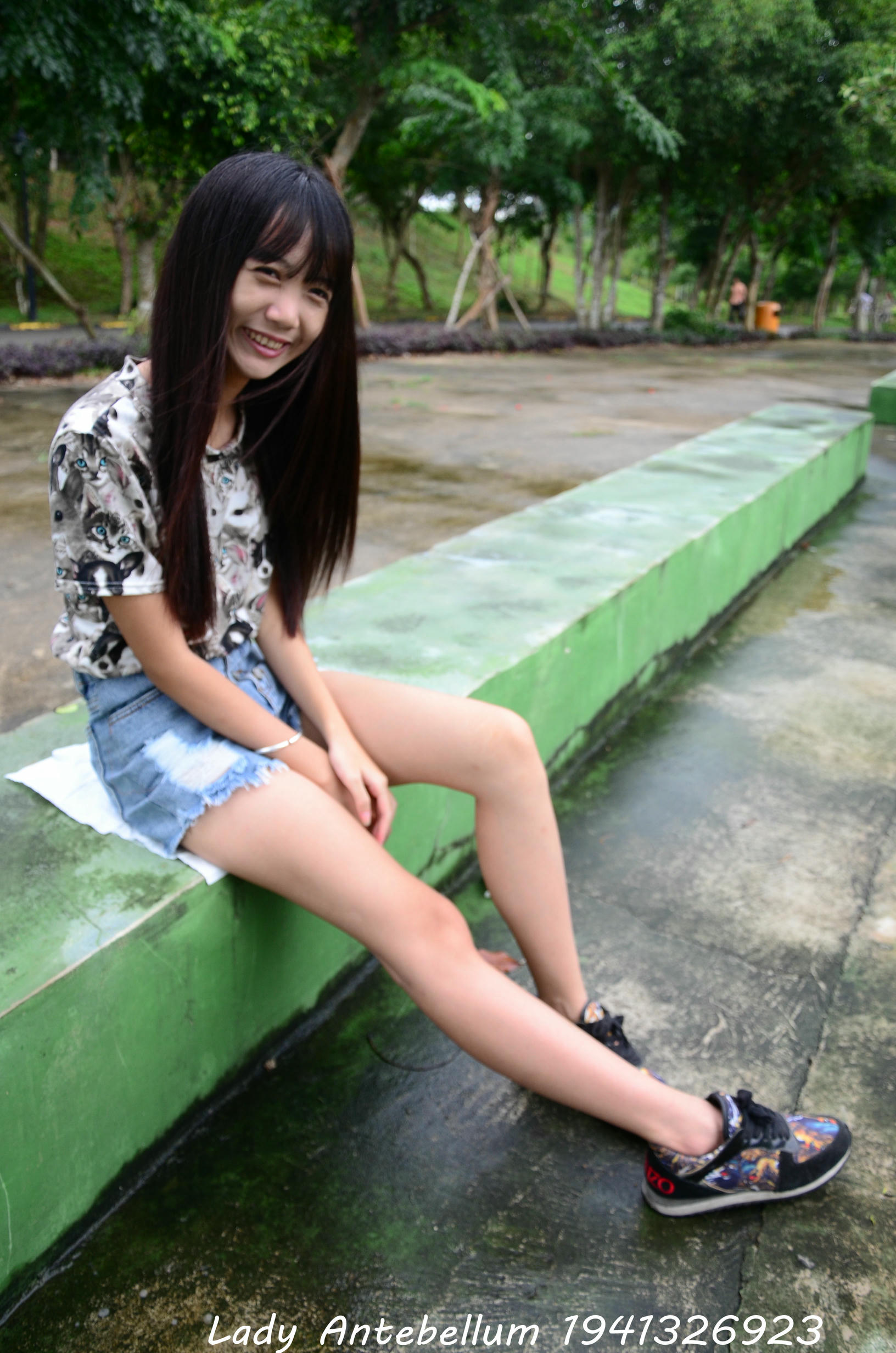 [战前女神] 恋足美腿棉袜女神级摄影套图 131 [140P+247M]_第1集