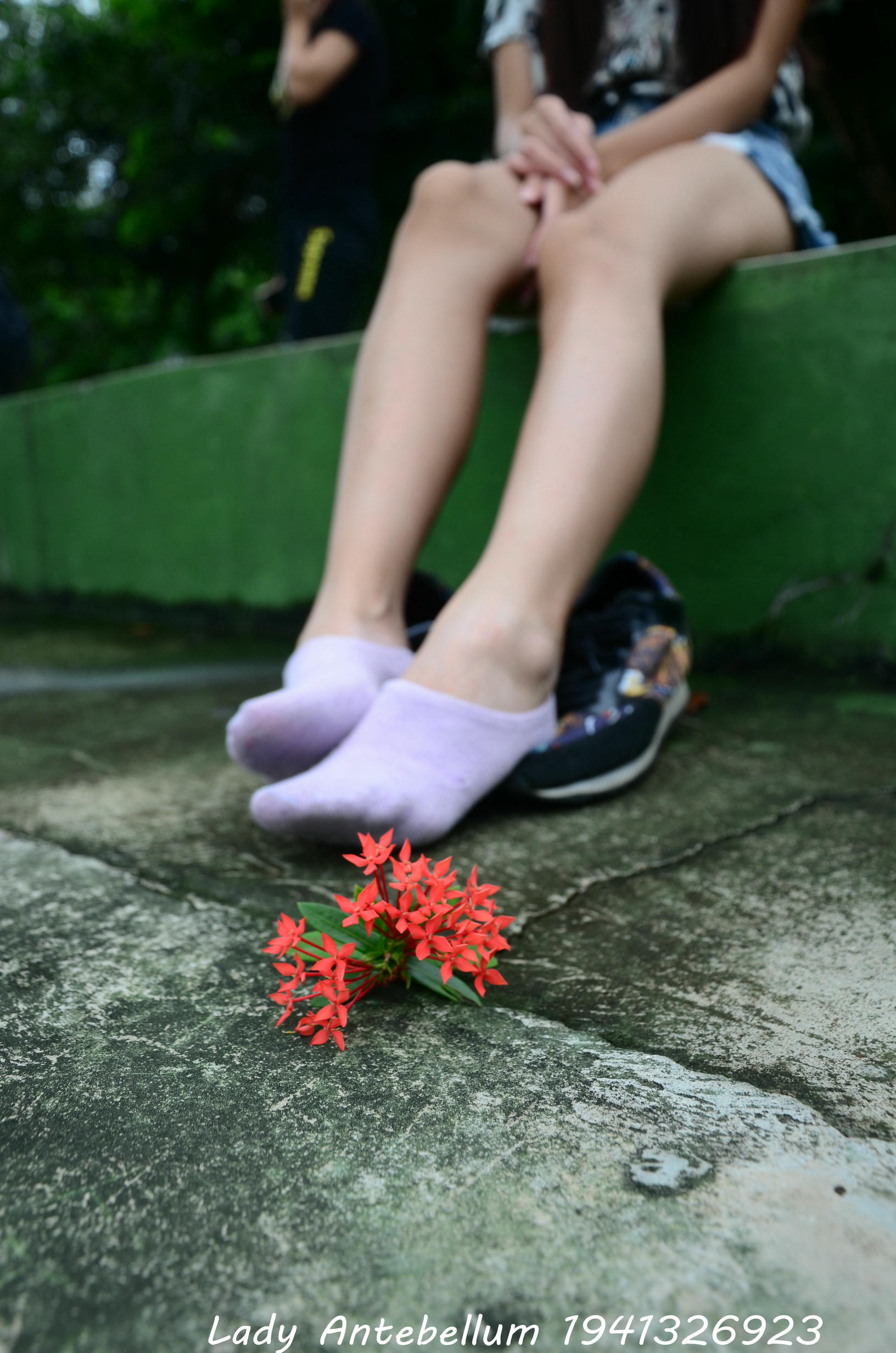 [战前女神] 恋足美腿棉袜女神级摄影套图 131 [140P+247M]_第7集